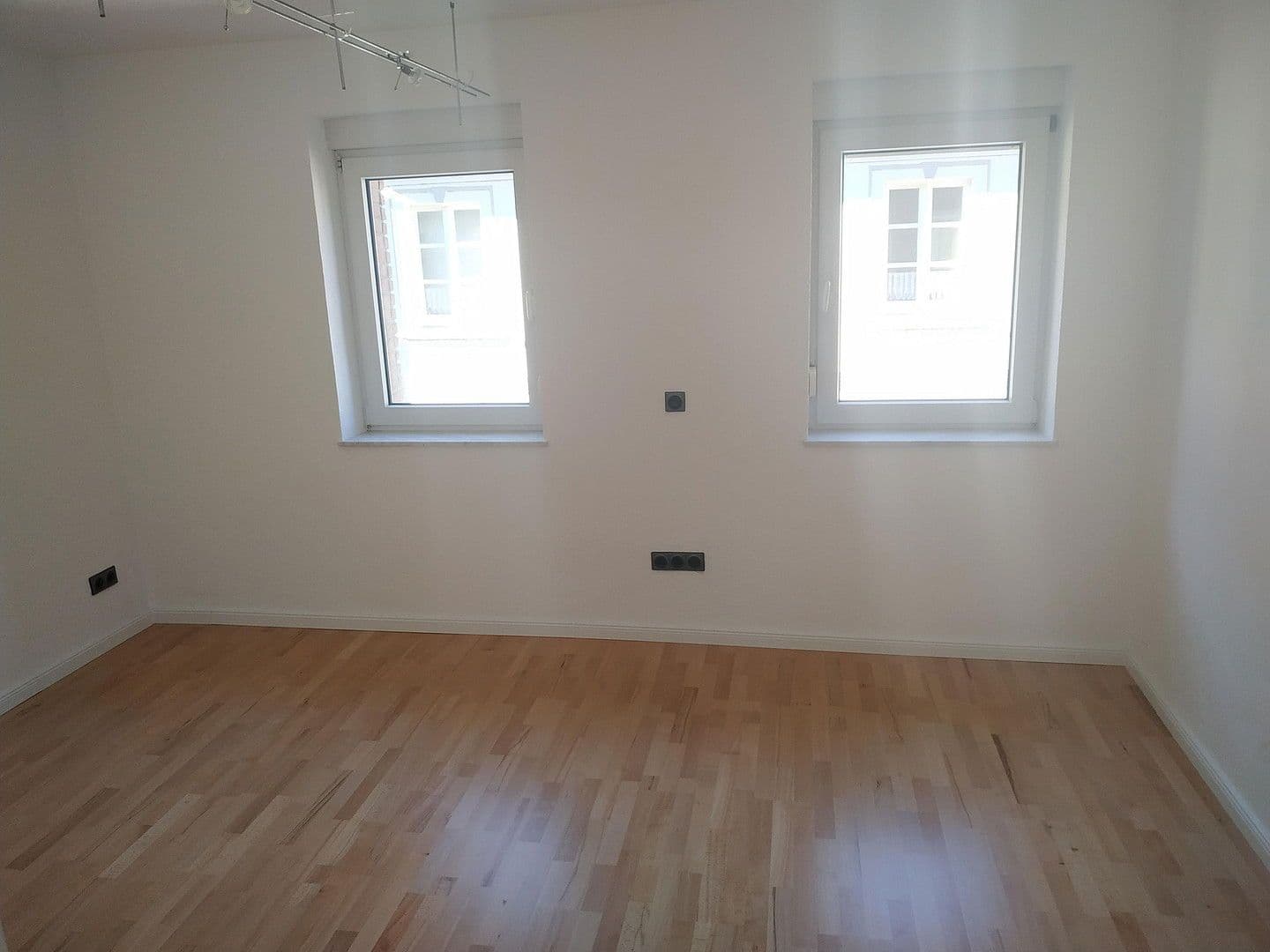 Pronájem bytu 2+kk 102 m², Krefeld, Severní Porýní-Vestfálsko Pronájem bytu 2+kk 102 m², Krefeld, Severní Porýní-Vestfálsko