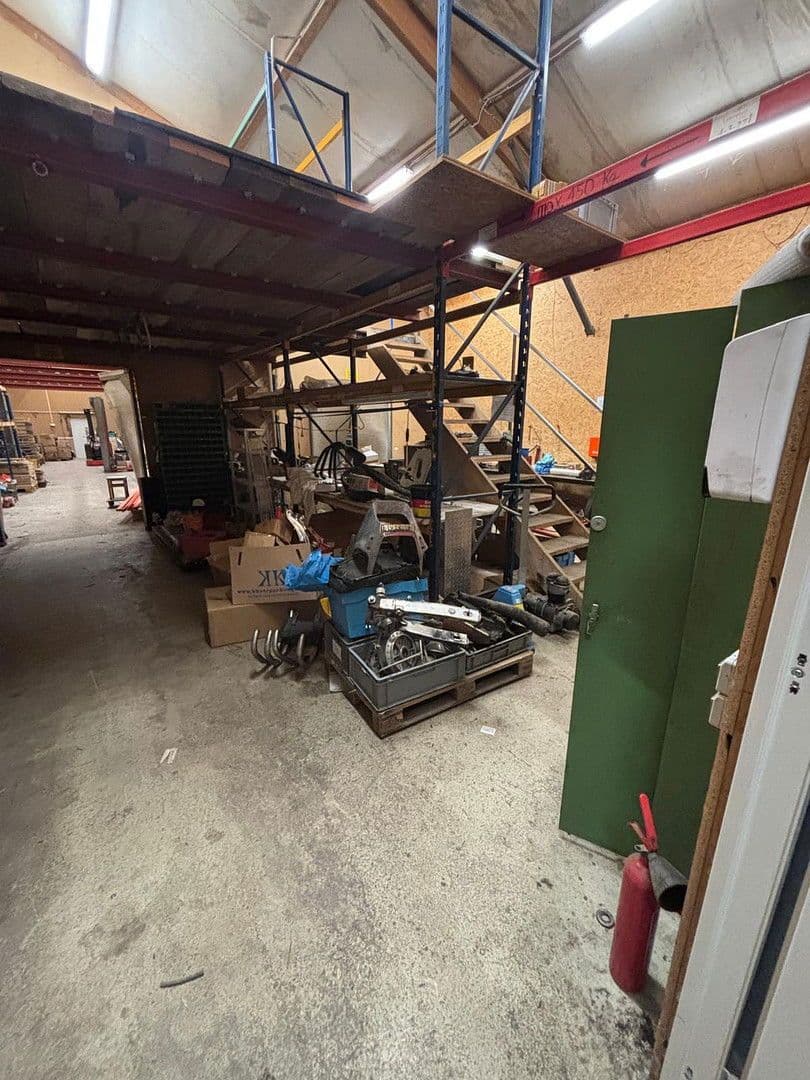 Pronájem nebytového prostoru 265 m², Wörrstadt, Porýní-Falc Pronájem nebytového prostoru 265 m², Wörrstadt, Porýní-Falc