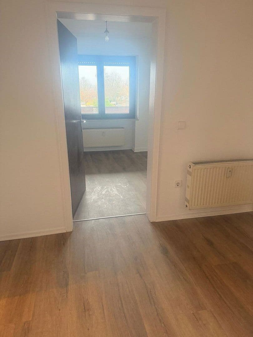 Pronájem bytu 4+1 103 m², Landau, Porýní-Falc Pronájem bytu 4+1 103 m², Landau, Porýní-Falc