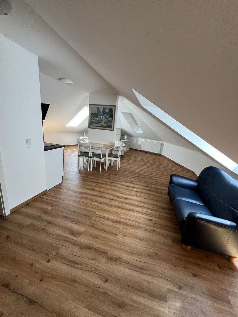 Prodej domu 540 m², pozemek 5.943 m², Waldweg 15, Kötz, Bavorsko Prodej domu 540 m², pozemek 5.943 m², Waldweg 15, Kötz, Bavorsko