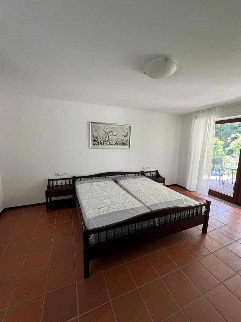 Prodej domu 540 m², pozemek 5.943 m², Waldweg 15, Kötz, Bavorsko Prodej domu 540 m², pozemek 5.943 m², Waldweg 15, Kötz, Bavorsko