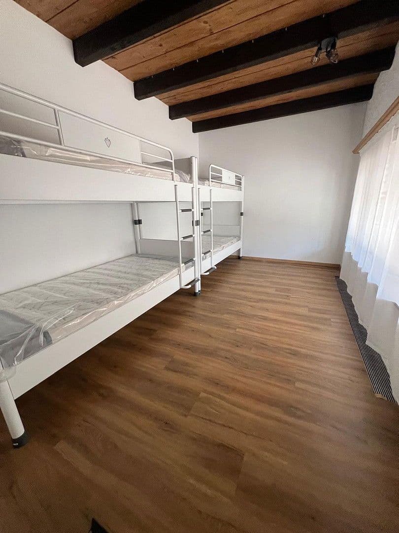 Prodej domu 540 m², pozemek 5.943 m², Waldweg 15, Kötz, Bavorsko Prodej domu 540 m², pozemek 5.943 m², Waldweg 15, Kötz, Bavorsko