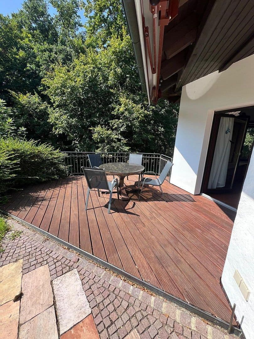 Prodej domu 540 m², pozemek 5.943 m², Waldweg 15, Kötz, Bavorsko Prodej domu 540 m², pozemek 5.943 m², Waldweg 15, Kötz, Bavorsko