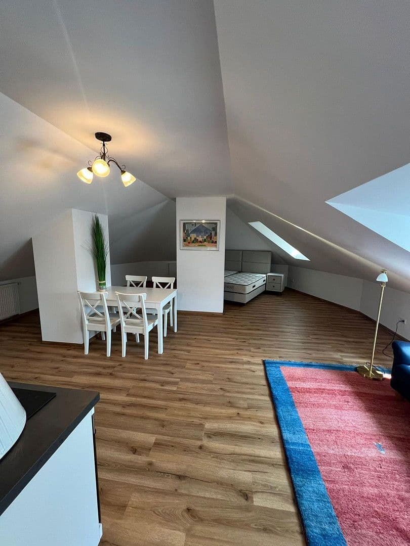 Prodej domu 540 m², pozemek 5.943 m², Waldweg 15, Kötz, Bavorsko Prodej domu 540 m², pozemek 5.943 m², Waldweg 15, Kötz, Bavorsko