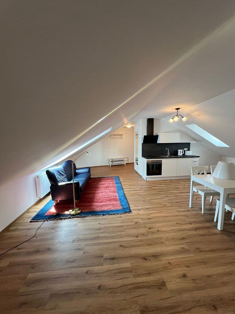 Prodej domu 540 m², pozemek 5.943 m², Waldweg 15, Kötz, Bavorsko Prodej domu 540 m², pozemek 5.943 m², Waldweg 15, Kötz, Bavorsko