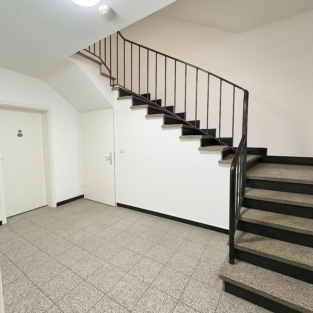 Prodej bytu 3+1 64 m², Gilbachstraße 8, Düsseldorf, Severní Porýní-Vestfálsko Prodej bytu 3+1 64 m², Gilbachstraße 8, Düsseldorf, Severní Porýní-Vestfálsko