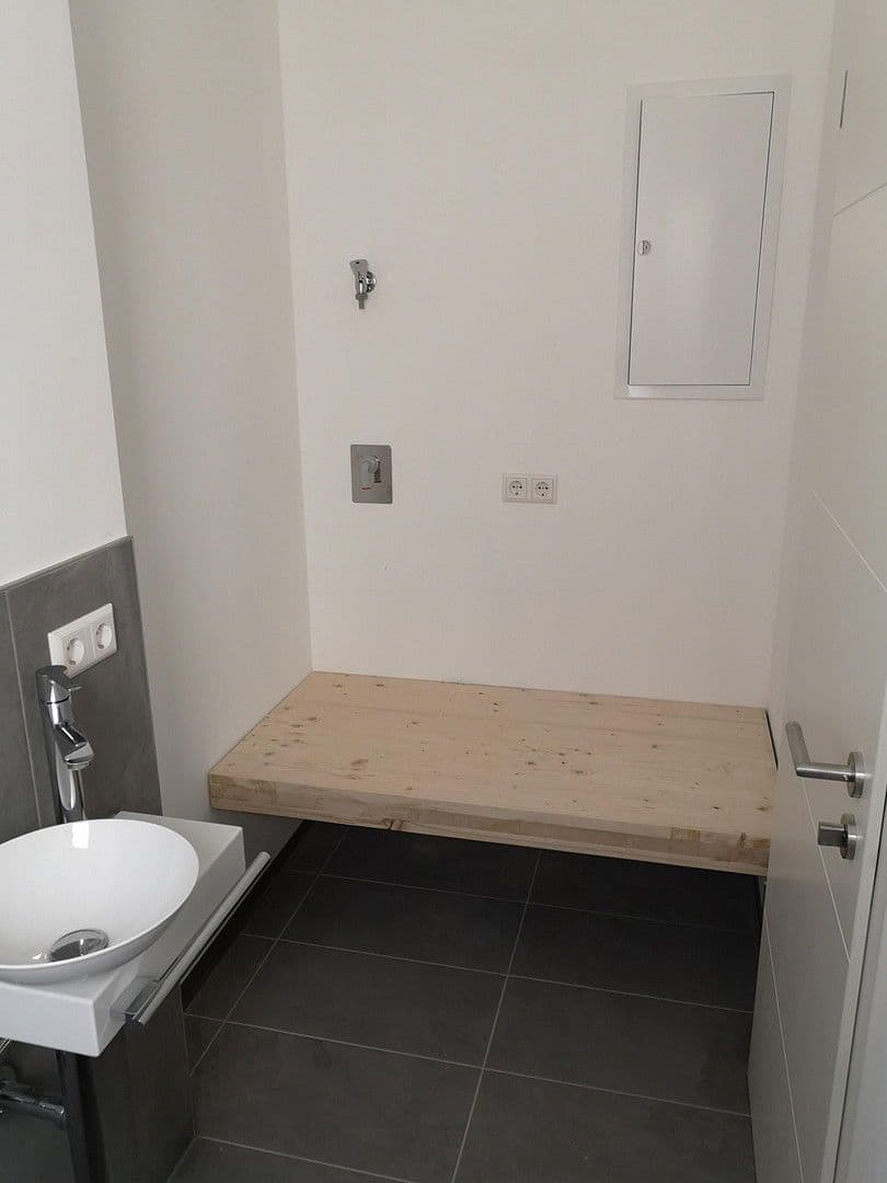 Pronájem bytu 3+1 102 m², Dillingen an der Donau, Bavorsko Pronájem bytu 3+1 102 m², Dillingen an der Donau, Bavorsko