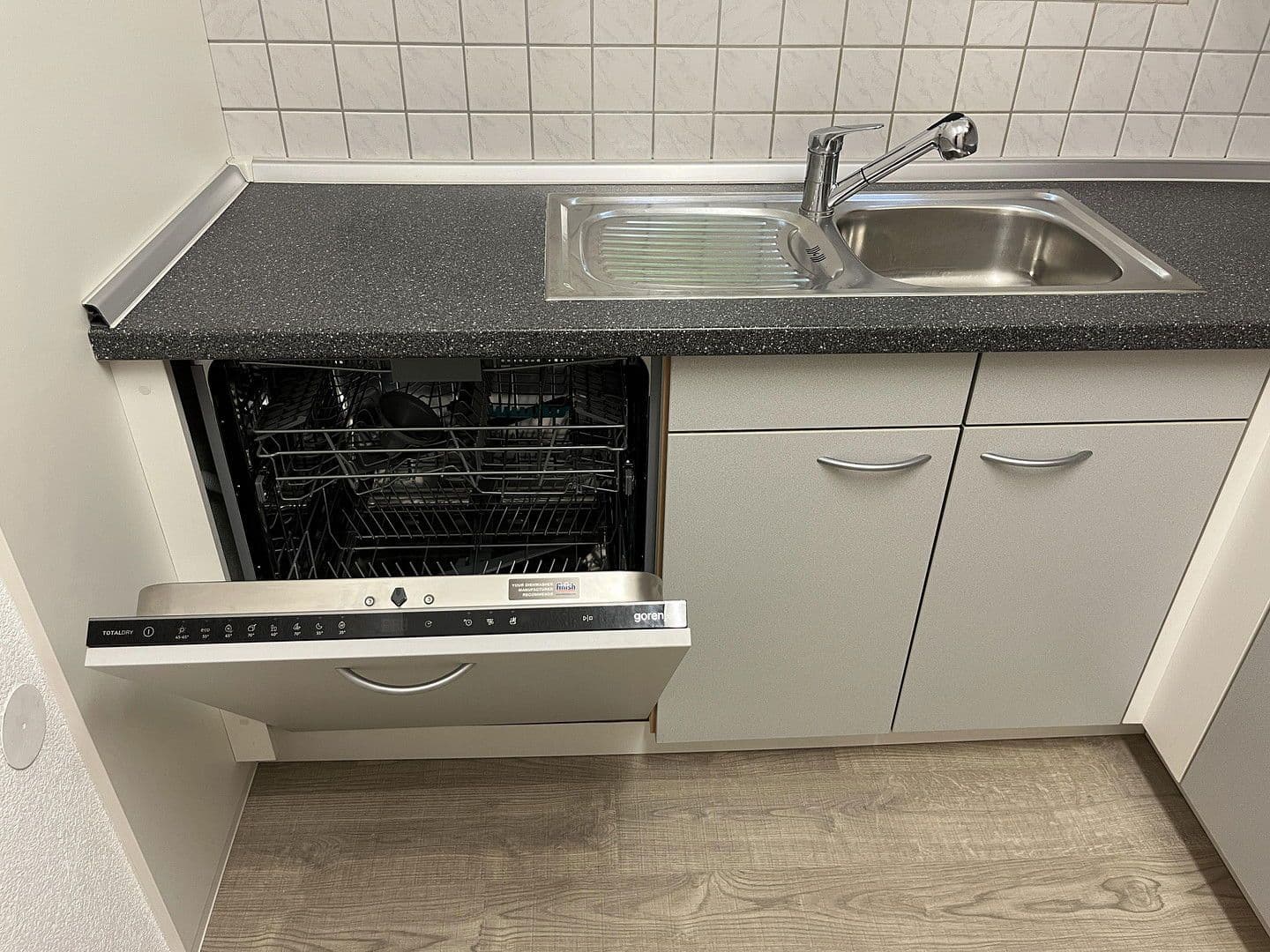 Pronájem bytu 2+kk 81 m², Möckmühl, Bádensko-Württembersko Pronájem bytu 2+kk 81 m², Möckmühl, Bádensko-Württembersko