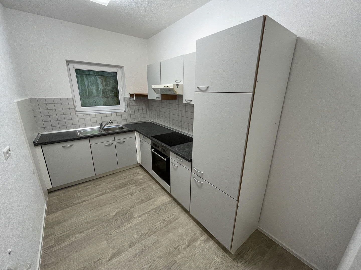 Pronájem bytu 2+kk 81 m², Möckmühl, Bádensko-Württembersko Pronájem bytu 2+kk 81 m², Möckmühl, Bádensko-Württembersko