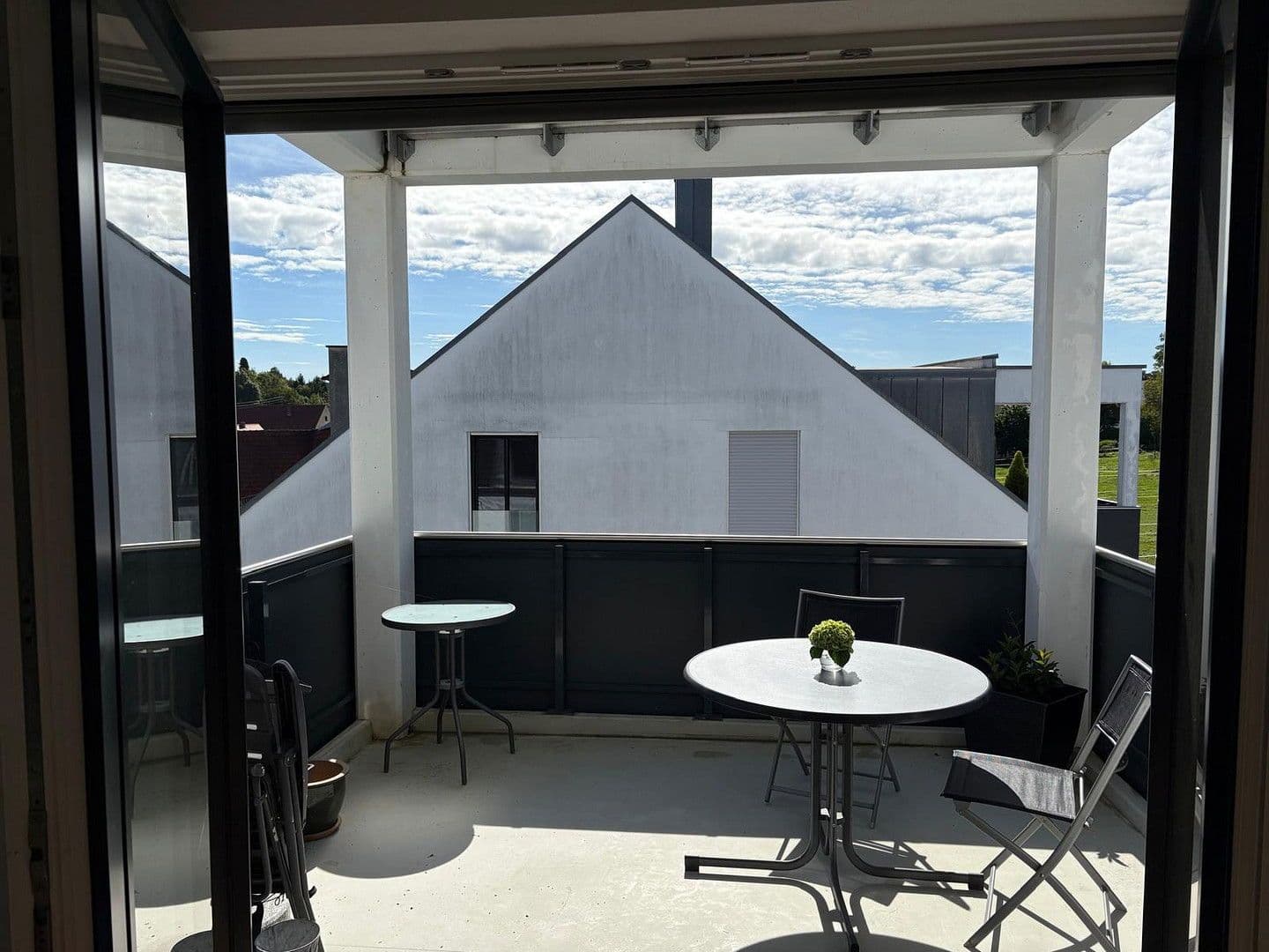 Pronájem bytu 2+kk 90 m², Hamppstraße 7a, Au in der Hallertau, Bavorsko Pronájem bytu 2+kk 90 m², Hamppstraße 7a, Au in der Hallertau, Bavorsko