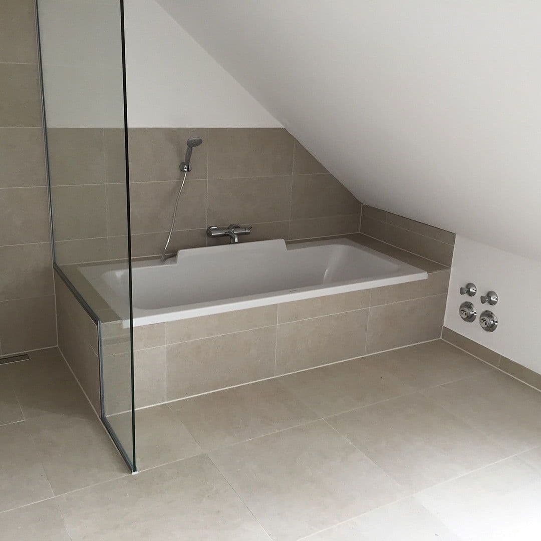 Pronájem bytu 2+kk 90 m², Hamppstraße 7a, Au in der Hallertau, Bavorsko Pronájem bytu 2+kk 90 m², Hamppstraße 7a, Au in der Hallertau, Bavorsko