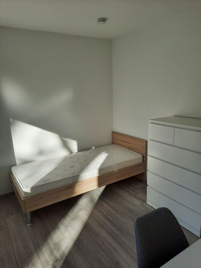 Pronájem bytu 1+1 22 m², Augburg, Bavorsko Pronájem bytu 1+1 22 m², Augburg, Bavorsko