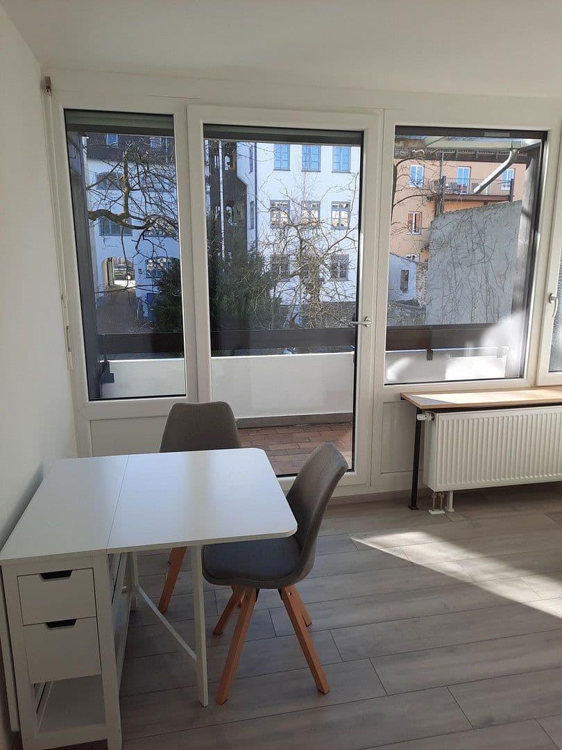 Pronájem bytu 1+1 22 m², Augburg, Bavorsko Pronájem bytu 1+1 22 m², Augburg, Bavorsko