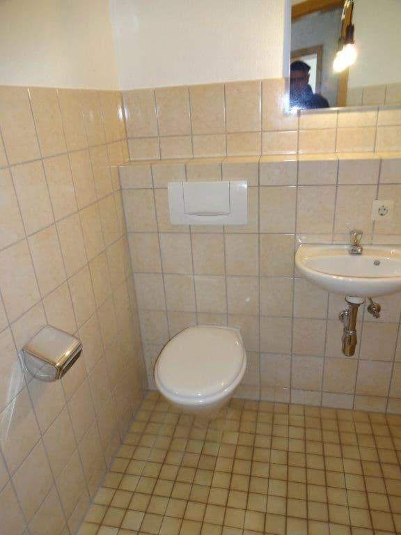 Pronájem bytu 3+1 80 m², Alemennenstr. 2, Donaueschingen, Bádensko-Württembersko Pronájem bytu 3+1 80 m², Alemennenstr. 2, Donaueschingen, Bádensko-Württembersko