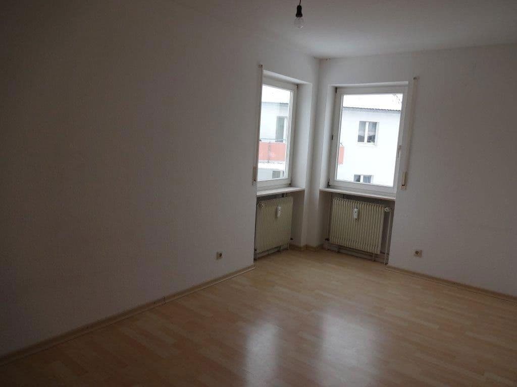 Pronájem bytu 3+1 80 m², Alemennenstr. 2, Donaueschingen, Bádensko-Württembersko Pronájem bytu 3+1 80 m², Alemennenstr. 2, Donaueschingen, Bádensko-Württembersko