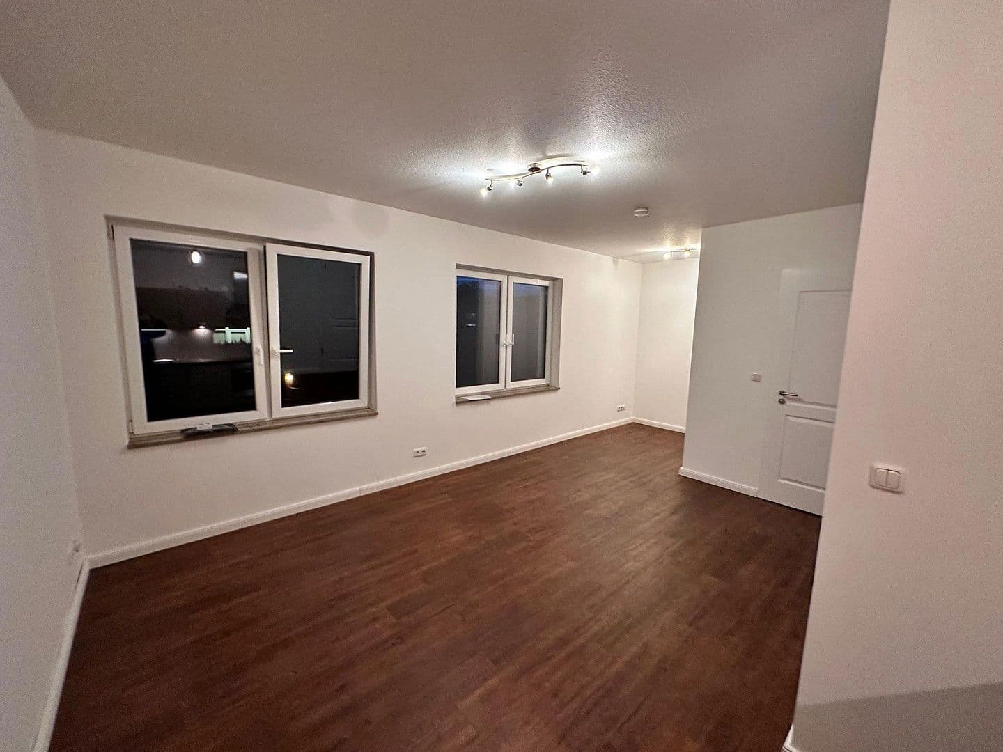 Pronájem bytu 1+1 30 m², Rosengarten, Dolní Sasko Pronájem bytu 1+1 30 m², Rosengarten, Dolní Sasko