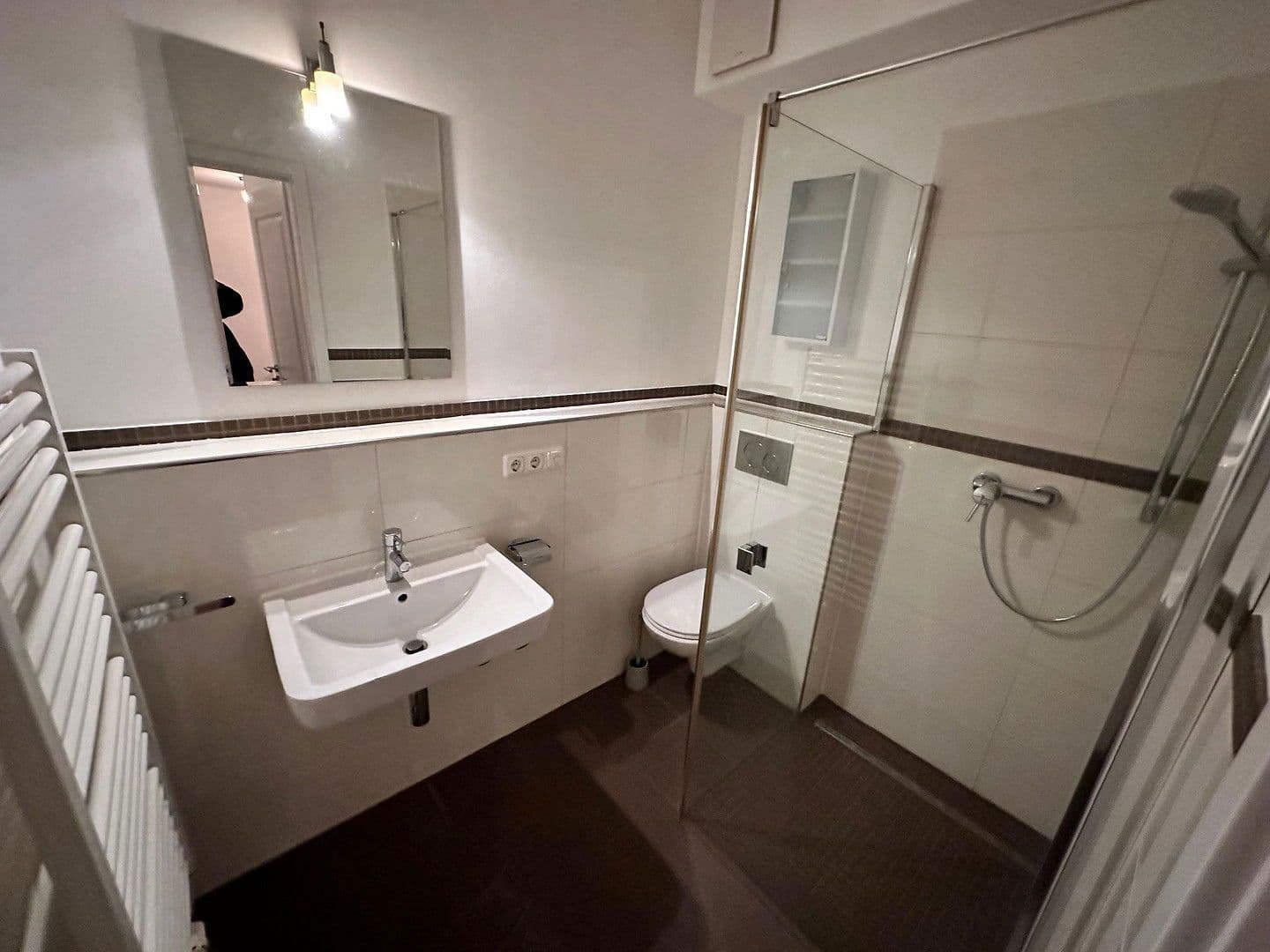 Pronájem bytu 1+1 30 m², Rosengarten, Dolní Sasko Pronájem bytu 1+1 30 m², Rosengarten, Dolní Sasko