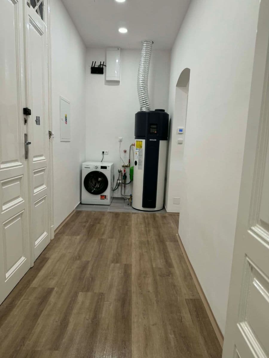 Pronájem bytu 2+1 68 m², Grohova, Brno, Jihomoravský kraj Pronájem bytu 2+1 68 m², Grohova, Brno, Jihomoravský kraj