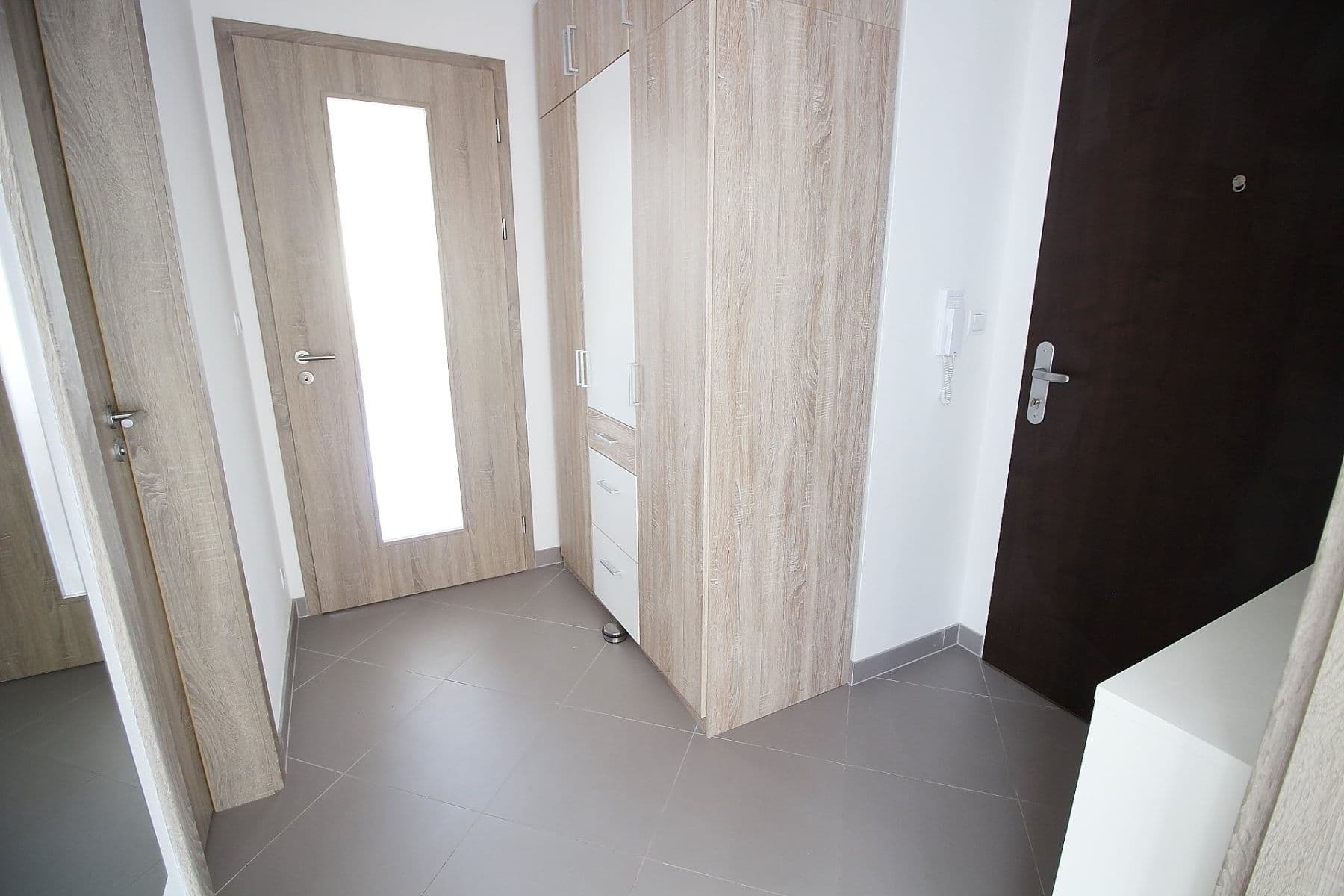Prodej bytu 2+kk 51 m², Mantovská, Praha, Praha Prodej bytu 2+kk 51 m², Mantovská, Praha, Praha
