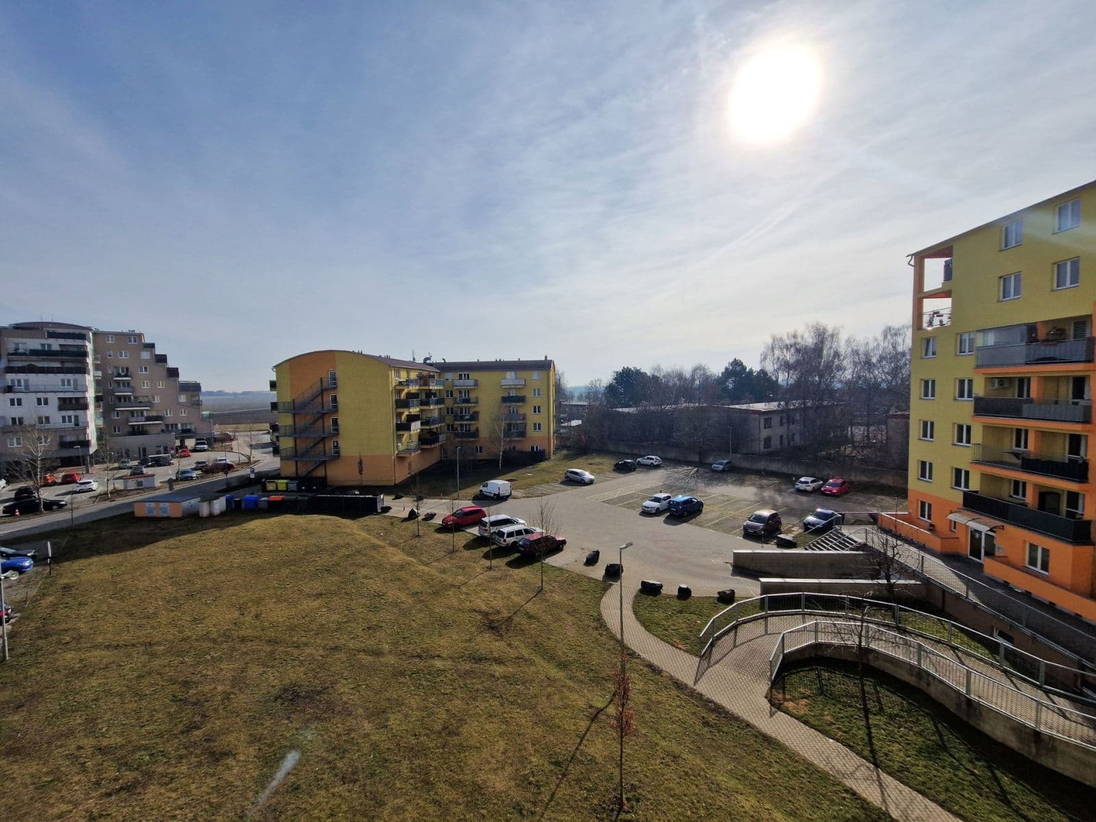 Pronájem bytu 2+kk 43 m², V Honech, Klecany, Středočeský kraj Pronájem bytu 2+kk 43 m², V Honech, Klecany, Středočeský kraj