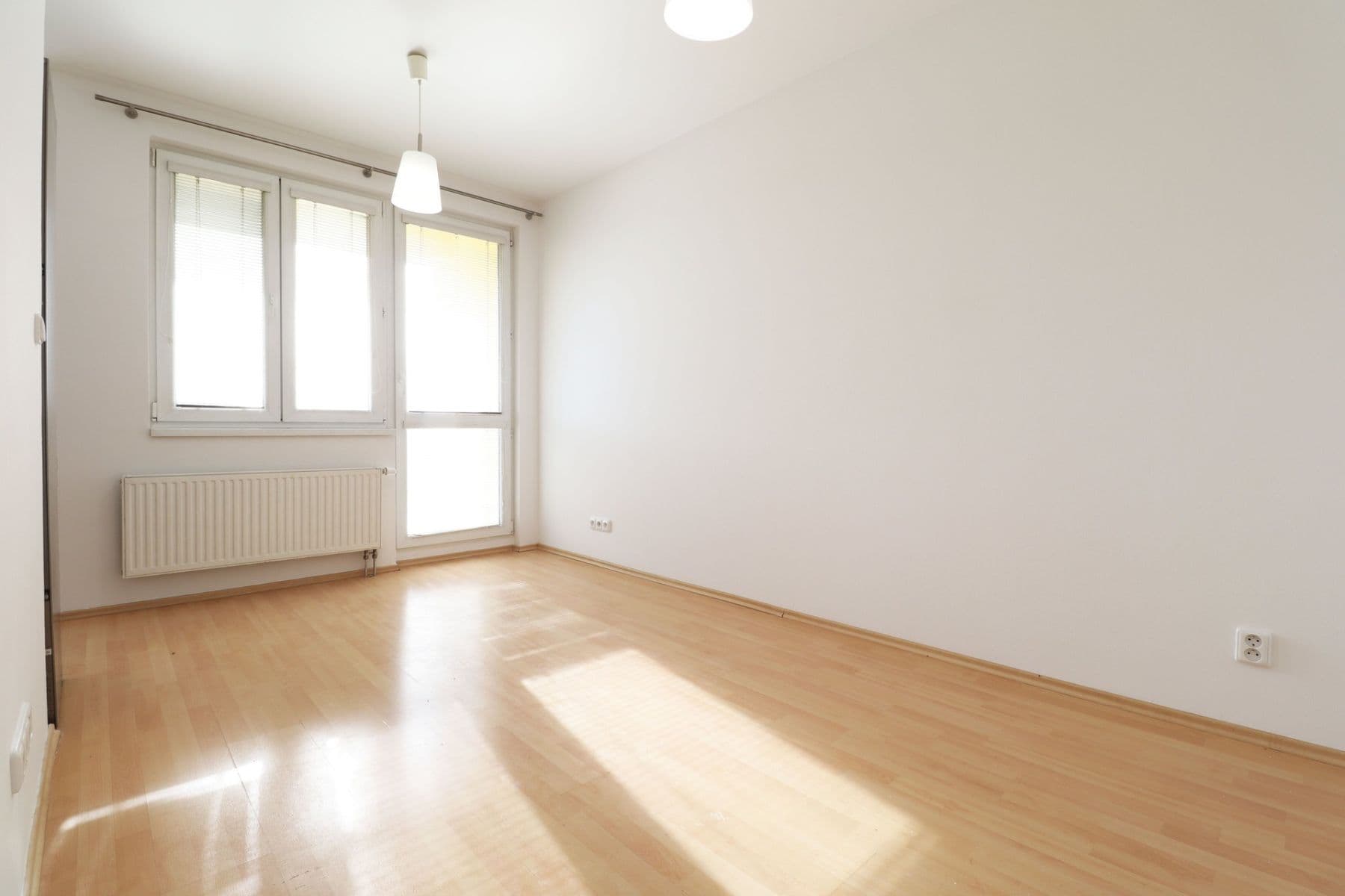 Pronájem bytu 2+kk 43 m², V Honech, Klecany, Středočeský kraj Pronájem bytu 2+kk 43 m², V Honech, Klecany, Středočeský kraj
