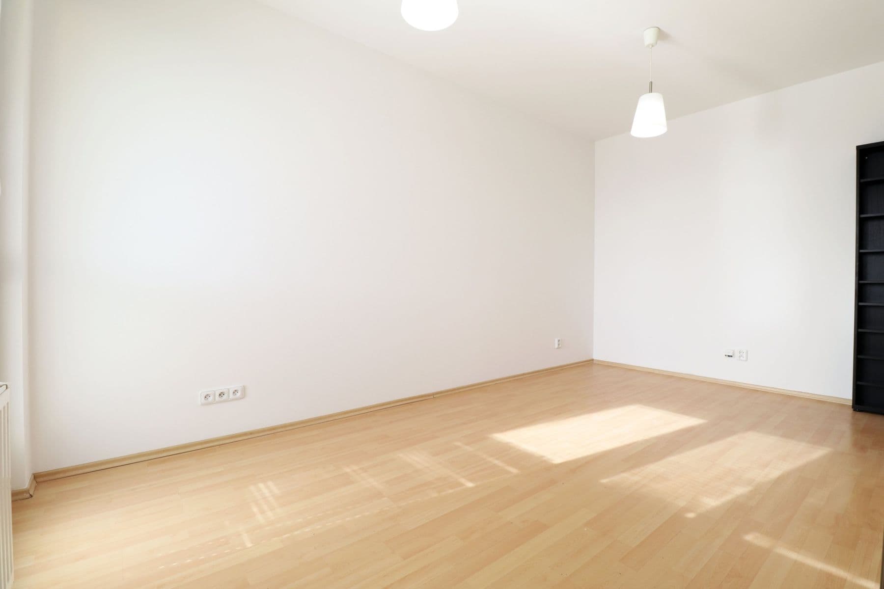 Pronájem bytu 2+kk 43 m², V Honech, Klecany, Středočeský kraj Pronájem bytu 2+kk 43 m², V Honech, Klecany, Středočeský kraj