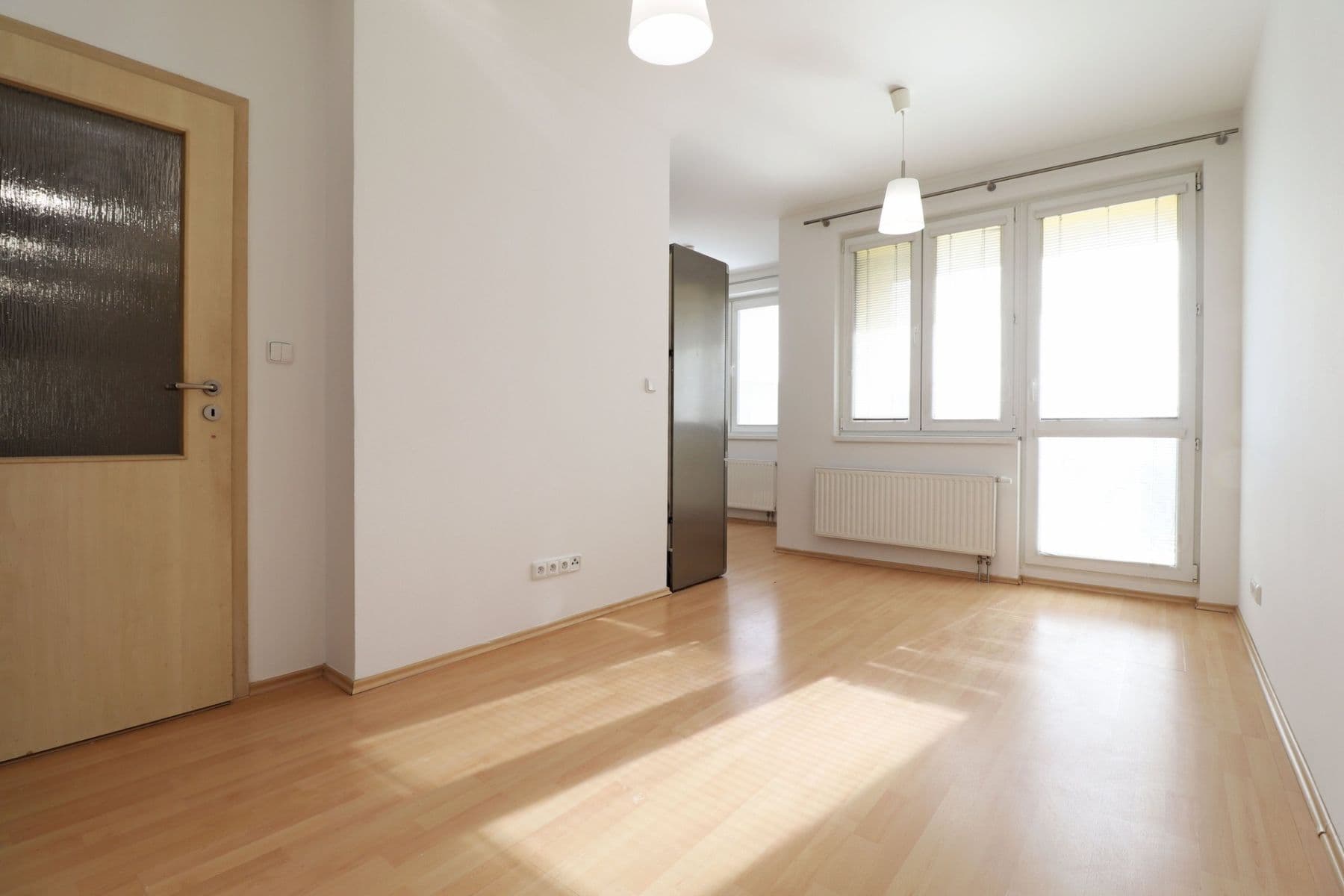 Pronájem bytu 2+kk 43 m², V Honech, Klecany, Středočeský kraj Pronájem bytu 2+kk 43 m², V Honech, Klecany, Středočeský kraj