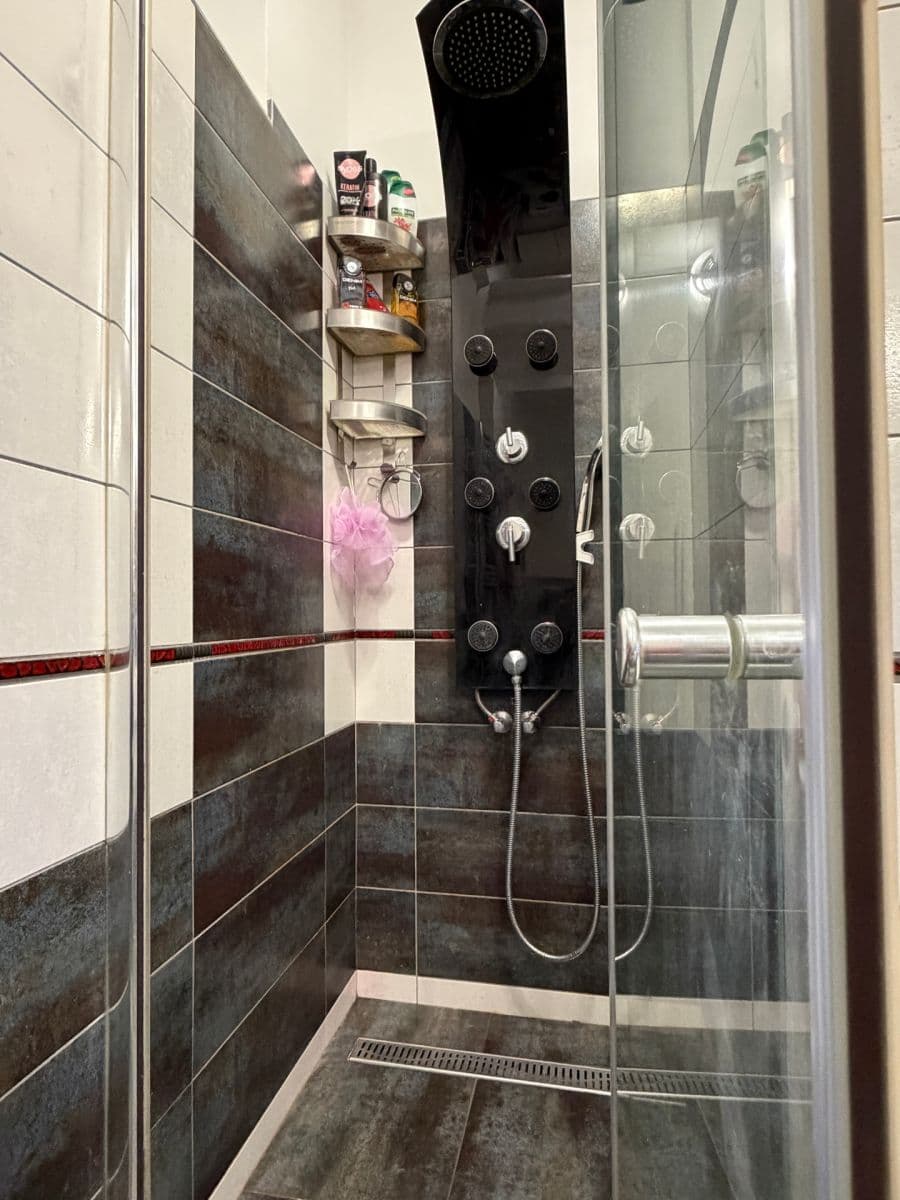 Prodej bytu 3+kk 67 m², Sokolovská, Praha, Praha Prodej bytu 3+kk 67 m², Sokolovská, Praha, Praha