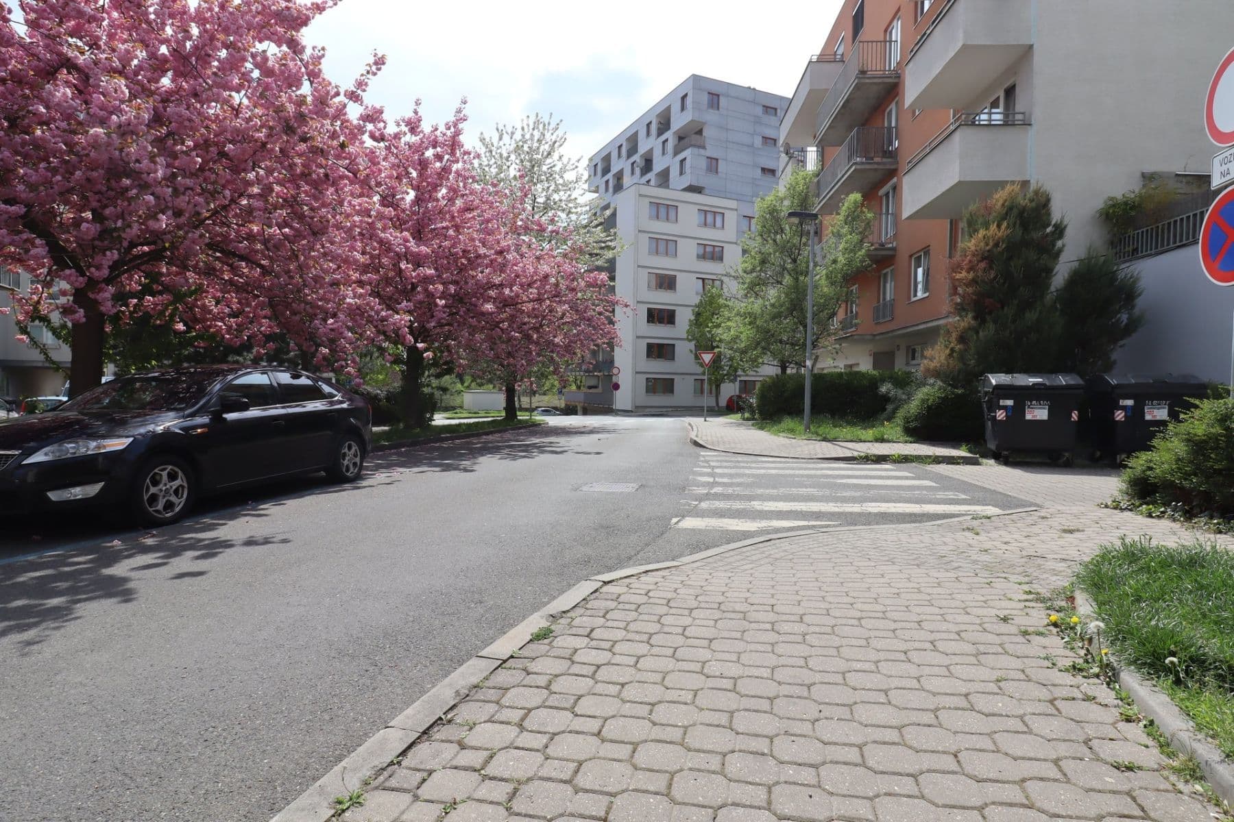 Pronájem bytu 2+kk 57 m², Janýrova, Praha, Praha Pronájem bytu 2+kk 57 m², Janýrova, Praha, Praha