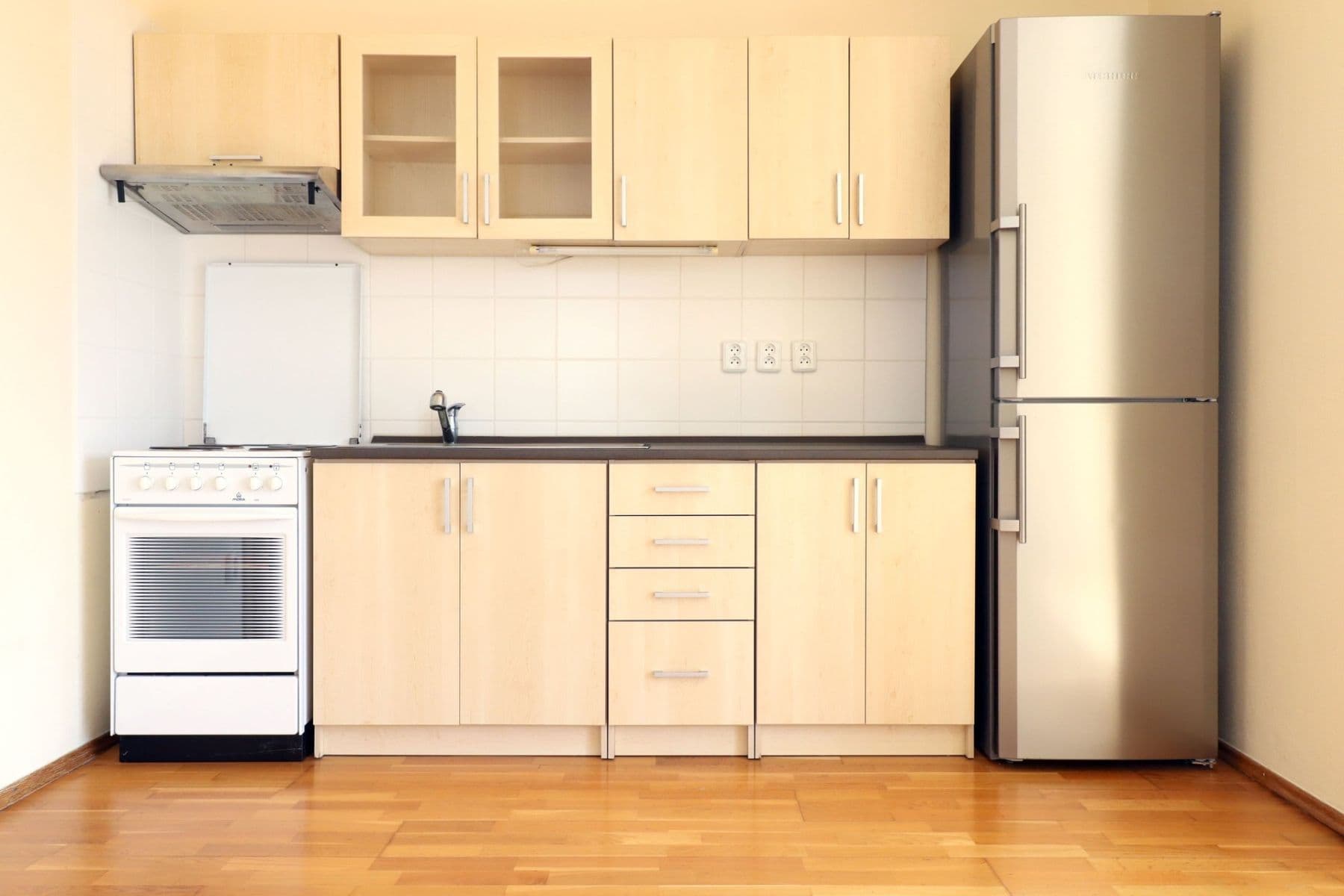 Pronájem bytu 2+kk 57 m², Janýrova, Praha, Praha Pronájem bytu 2+kk 57 m², Janýrova, Praha, Praha