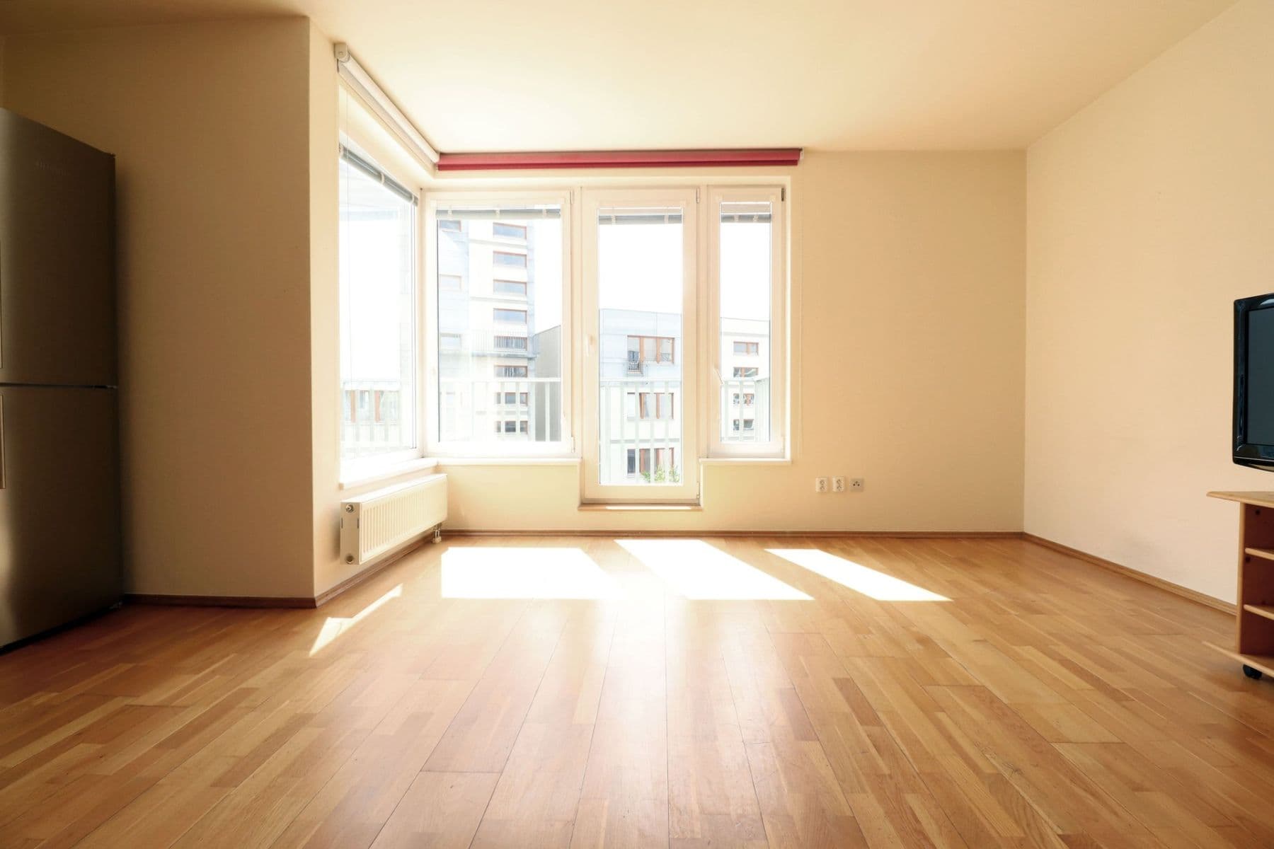 Pronájem bytu 2+kk 57 m², Janýrova, Praha, Praha Pronájem bytu 2+kk 57 m², Janýrova, Praha, Praha