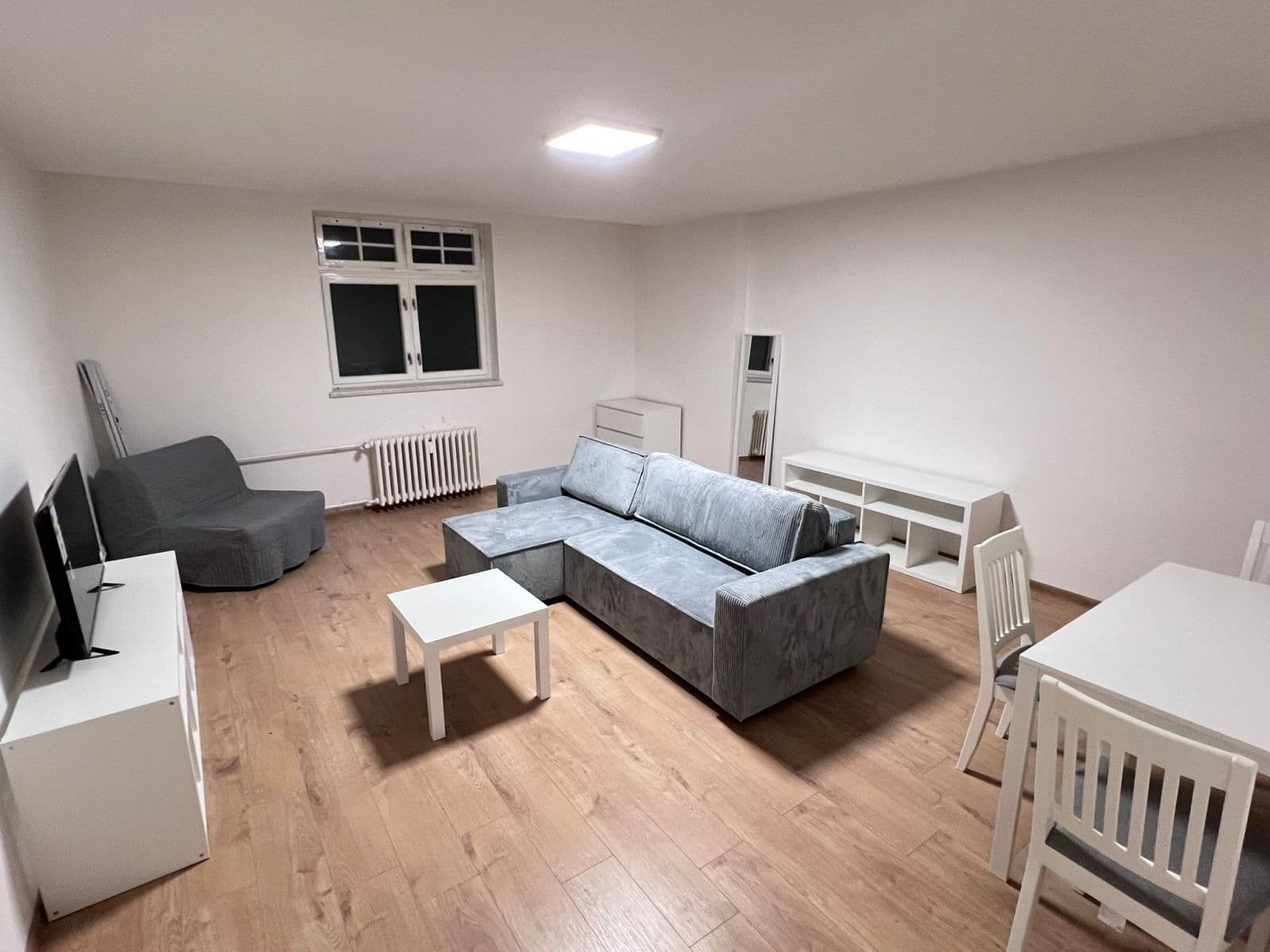 Pronájem bytu 77 m², Koptova, Karlovy Vary, Karlovarský kraj Pronájem bytu 77 m², Koptova, Karlovy Vary, Karlovarský kraj