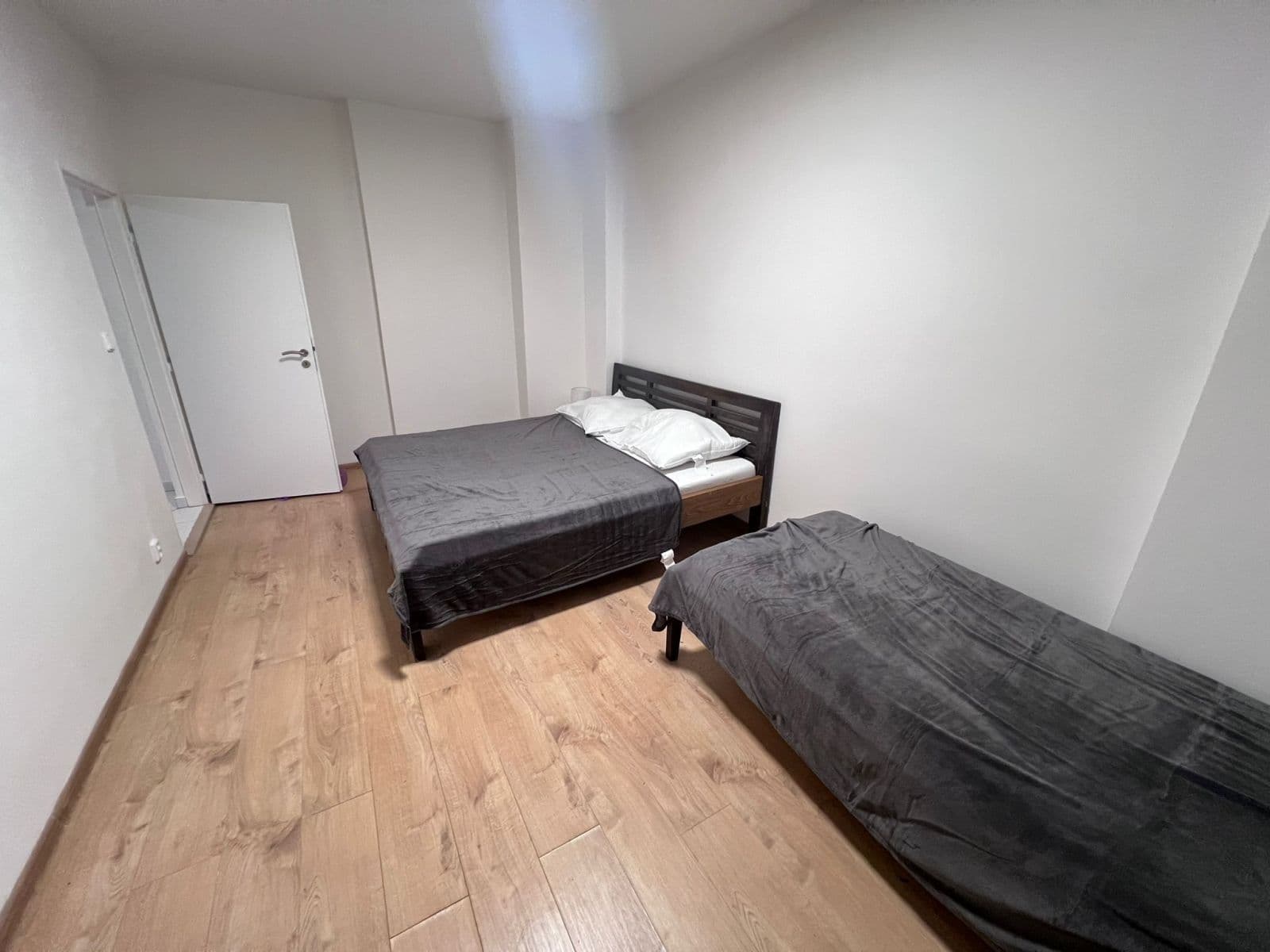 Pronájem bytu 77 m², Koptova, Karlovy Vary, Karlovarský kraj Pronájem bytu 77 m², Koptova, Karlovy Vary, Karlovarský kraj