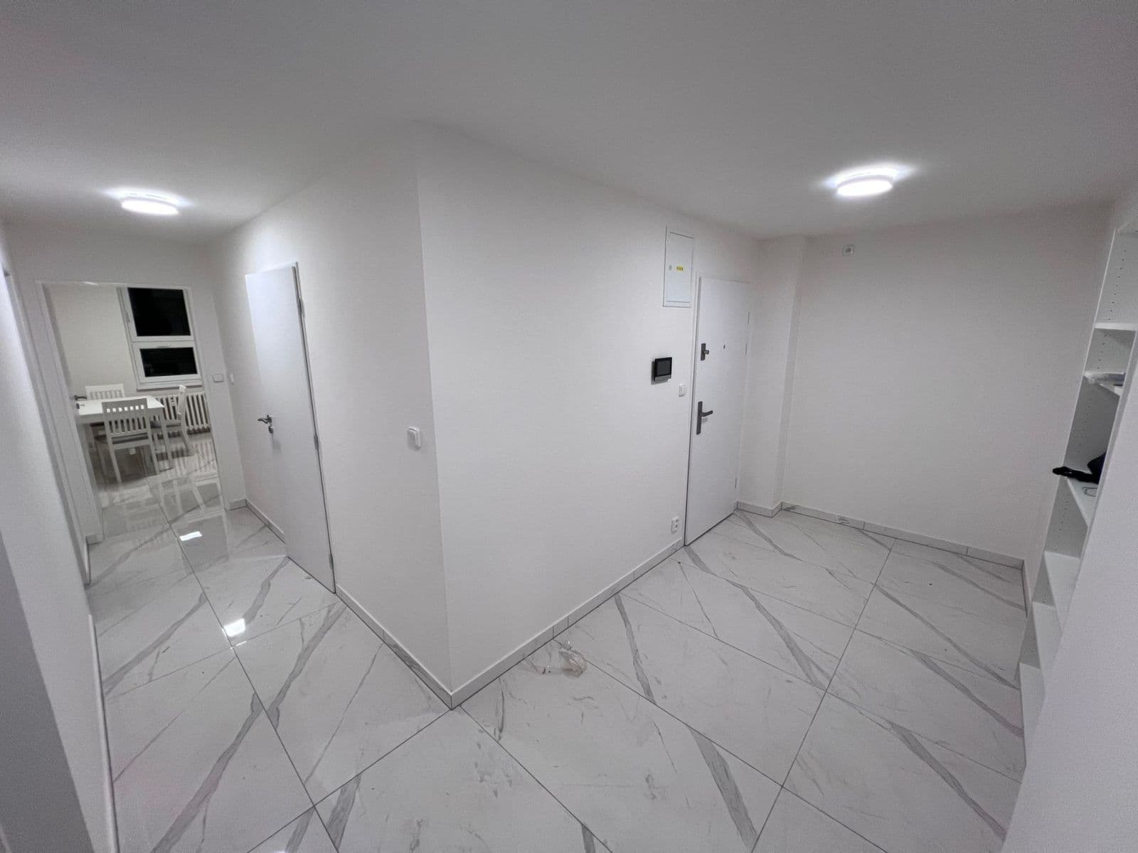 Pronájem bytu 77 m², Koptova, Karlovy Vary, Karlovarský kraj Pronájem bytu 77 m², Koptova, Karlovy Vary, Karlovarský kraj