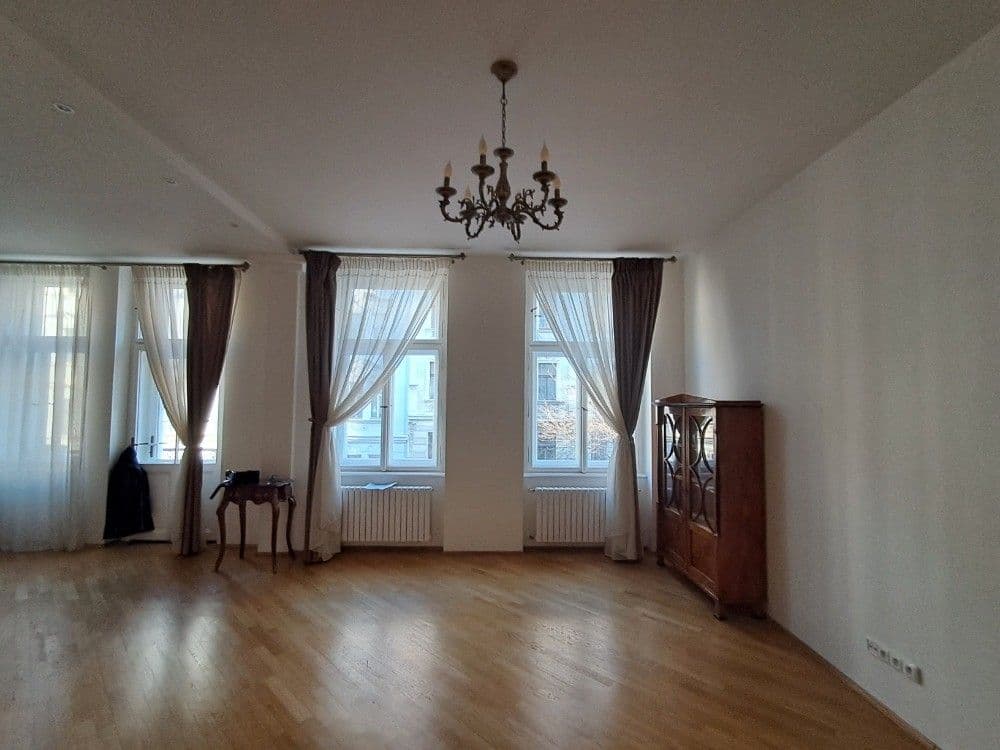 Pronájem bytu 3+kk 111 m², Anny Letenské, Praha, Praha Pronájem bytu 3+kk 111 m², Anny Letenské, Praha, Praha