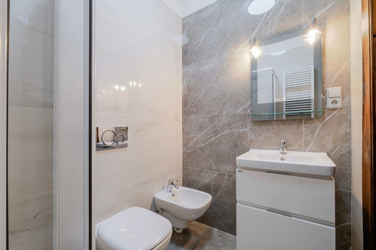 Pronájem bytu 84 m², Slavíkova, Praha, Praha Pronájem bytu 84 m², Slavíkova, Praha, Praha