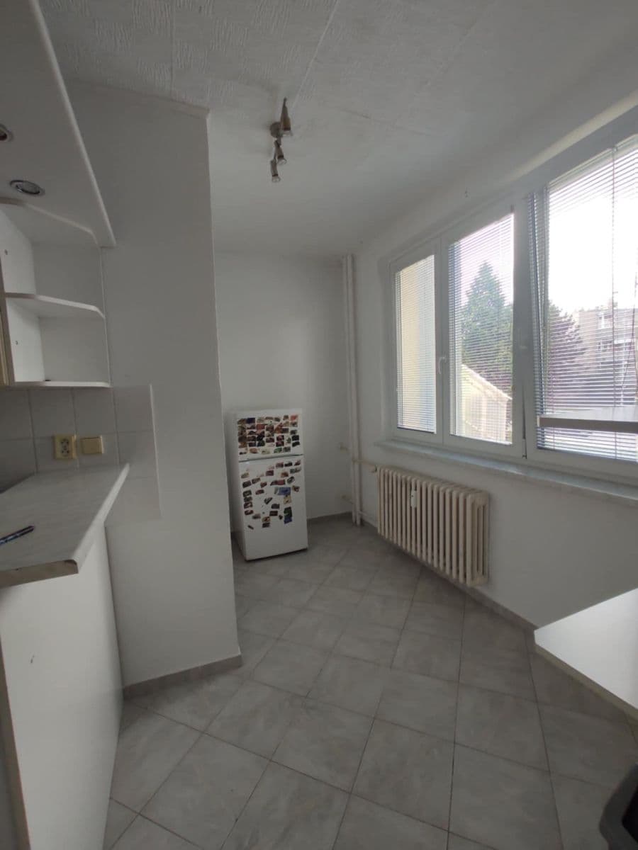 Pronájem bytu 2+1 52 m², Řezáčova, Olomouc, Olomoucký kraj Pronájem bytu 2+1 52 m², Řezáčova, Olomouc, Olomoucký kraj