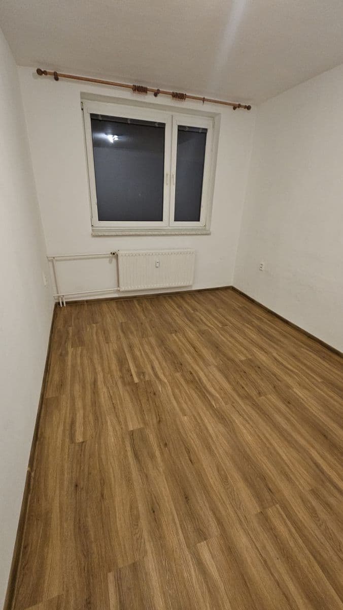 Pronájem bytu 2+kk 35 m², Vrbová, Ústí nad Orlicí, Pardubický kraj Pronájem bytu 2+kk 35 m², Vrbová, Ústí nad Orlicí, Pardubický kraj
