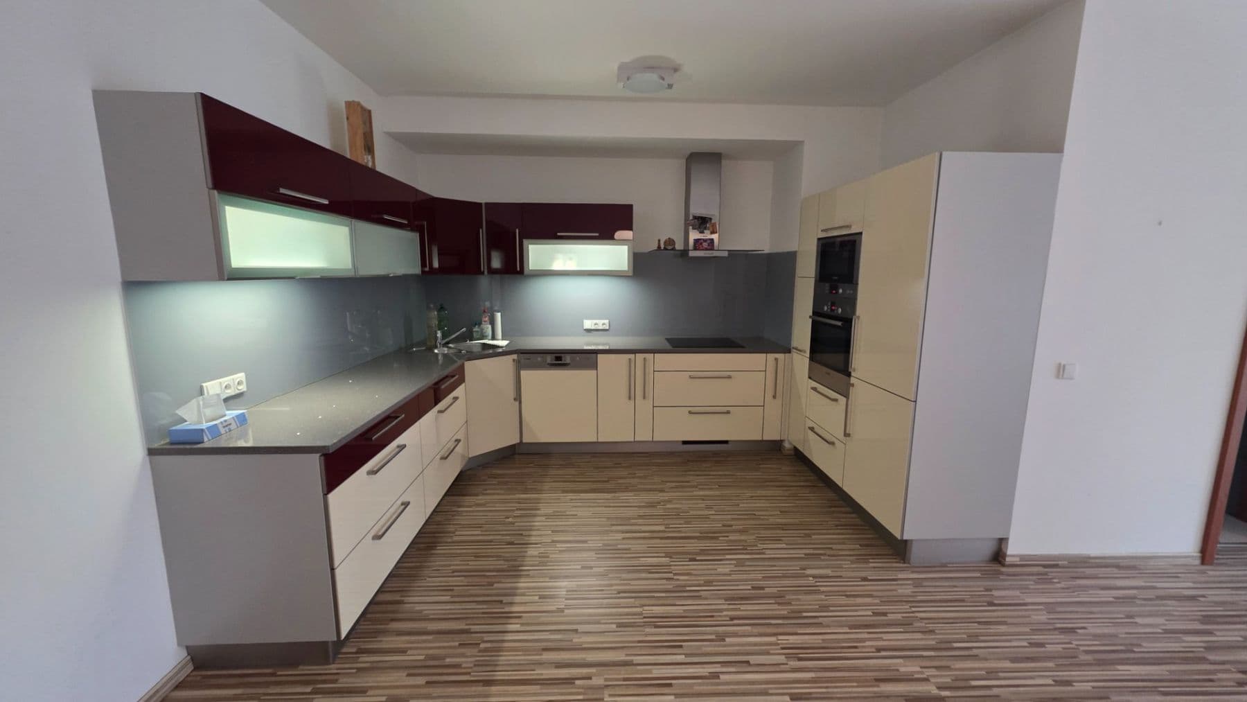 Prodej bytu 5+kk 154 m², Edisonova, Praha, Praha Prodej bytu 5+kk 154 m², Edisonova, Praha, Praha