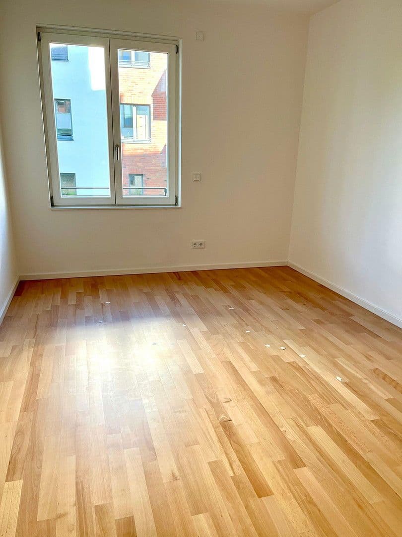Pronájem bytu 3+1 98 m², Regattastr. 5, Berlin, Berlín Pronájem bytu 3+1 98 m², Regattastr. 5, Berlin, Berlín