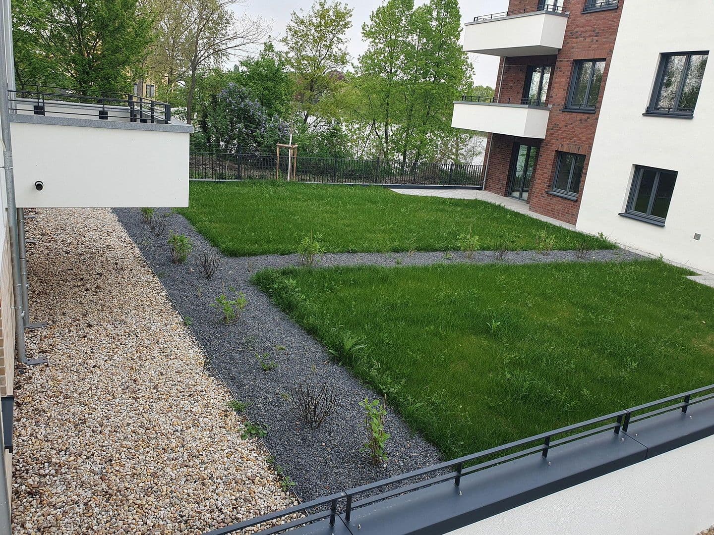 Pronájem bytu 3+1 98 m², Regattastr. 5, Berlin, Berlín Pronájem bytu 3+1 98 m², Regattastr. 5, Berlin, Berlín