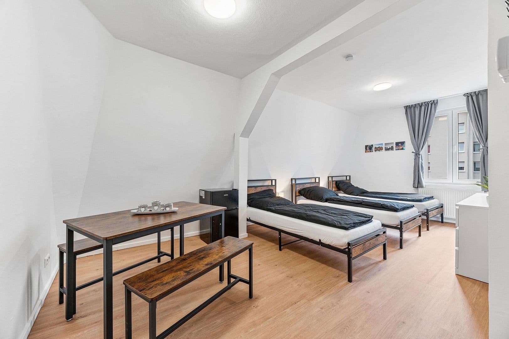 Pronájem nebytového prostoru 300 m², Rungestraße 4, Stuttgart, Bádensko-Württembersko Pronájem nebytového prostoru 300 m², Rungestraße 4, Stuttgart, Bádensko-Württembersko