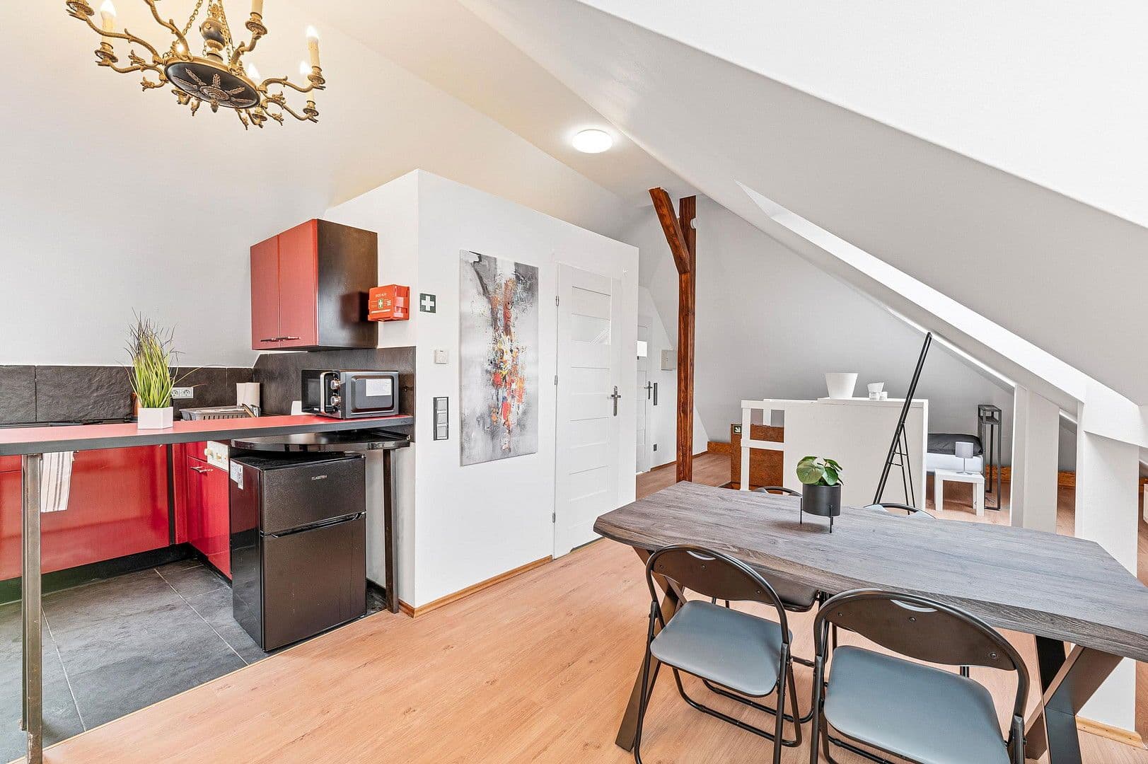 Pronájem nebytového prostoru 300 m², Rungestraße 4, Stuttgart, Bádensko-Württembersko Pronájem nebytového prostoru 300 m², Rungestraße 4, Stuttgart, Bádensko-Württembersko