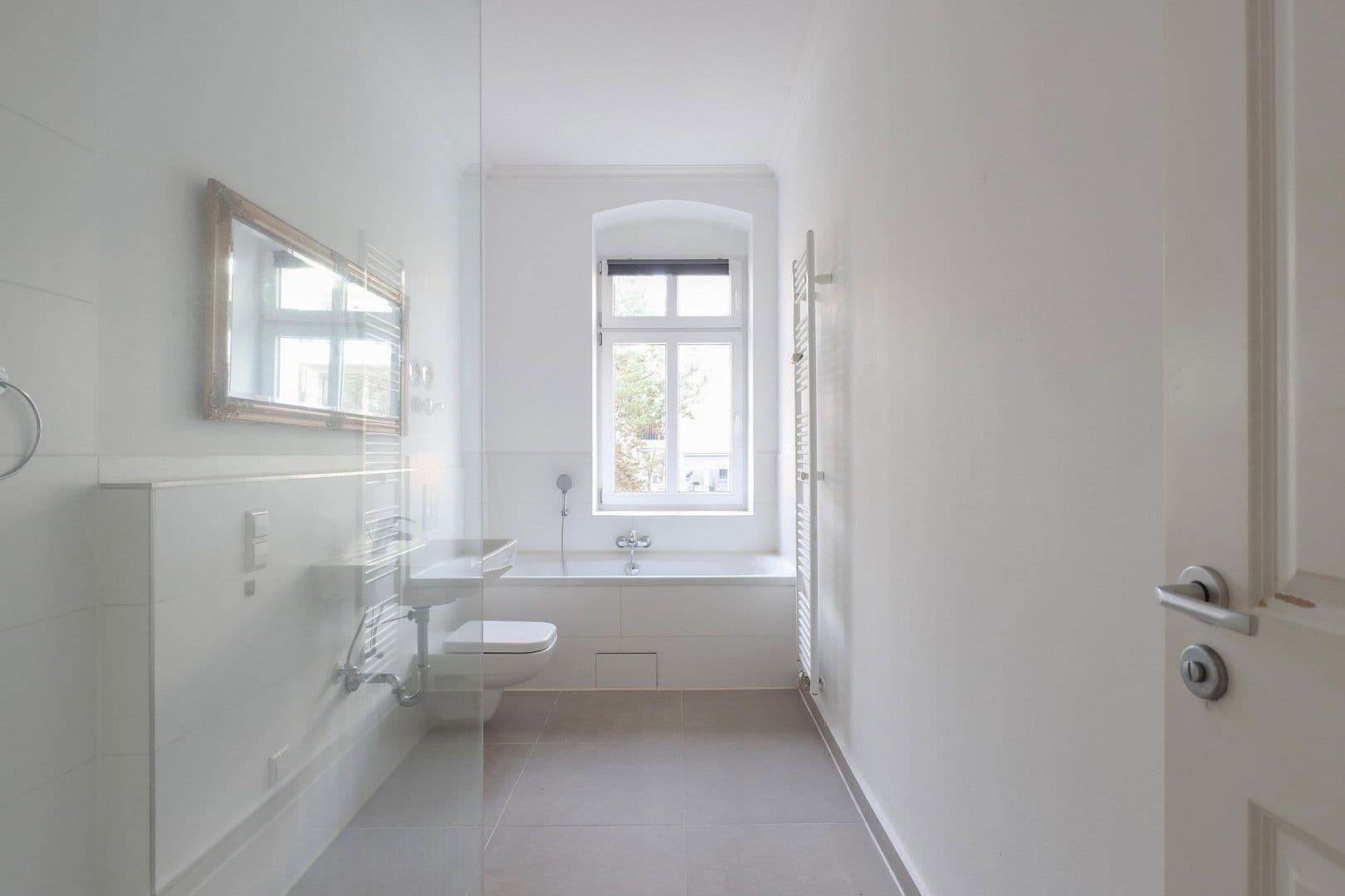 Prodej bytu 3+1 86 m², Berlin, Berlín Prodej bytu 3+1 86 m², Berlin, Berlín