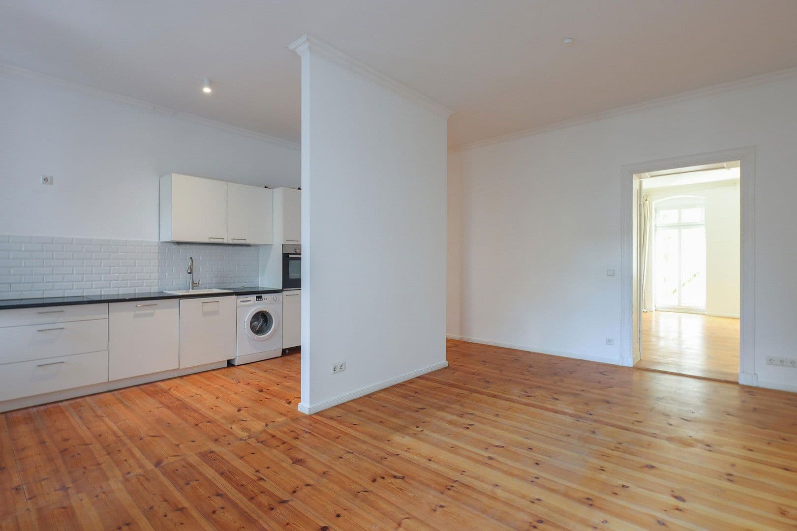 Prodej bytu 3+1 86 m², Berlin, Berlín Prodej bytu 3+1 86 m², Berlin, Berlín