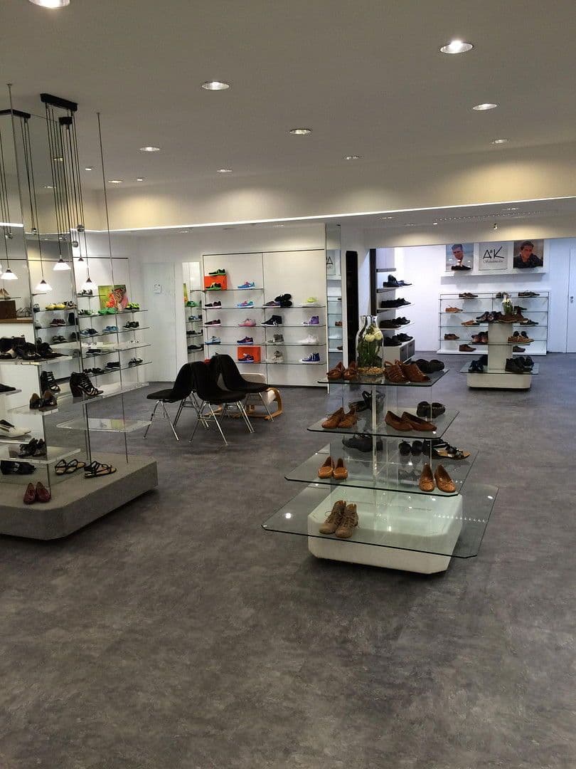 Pronájem nebytového prostoru 200 m², Marktstraße 33, Höxter, Severní Porýní-Vestfálsko Pronájem nebytového prostoru 200 m², Marktstraße 33, Höxter, Severní Porýní-Vestfálsko