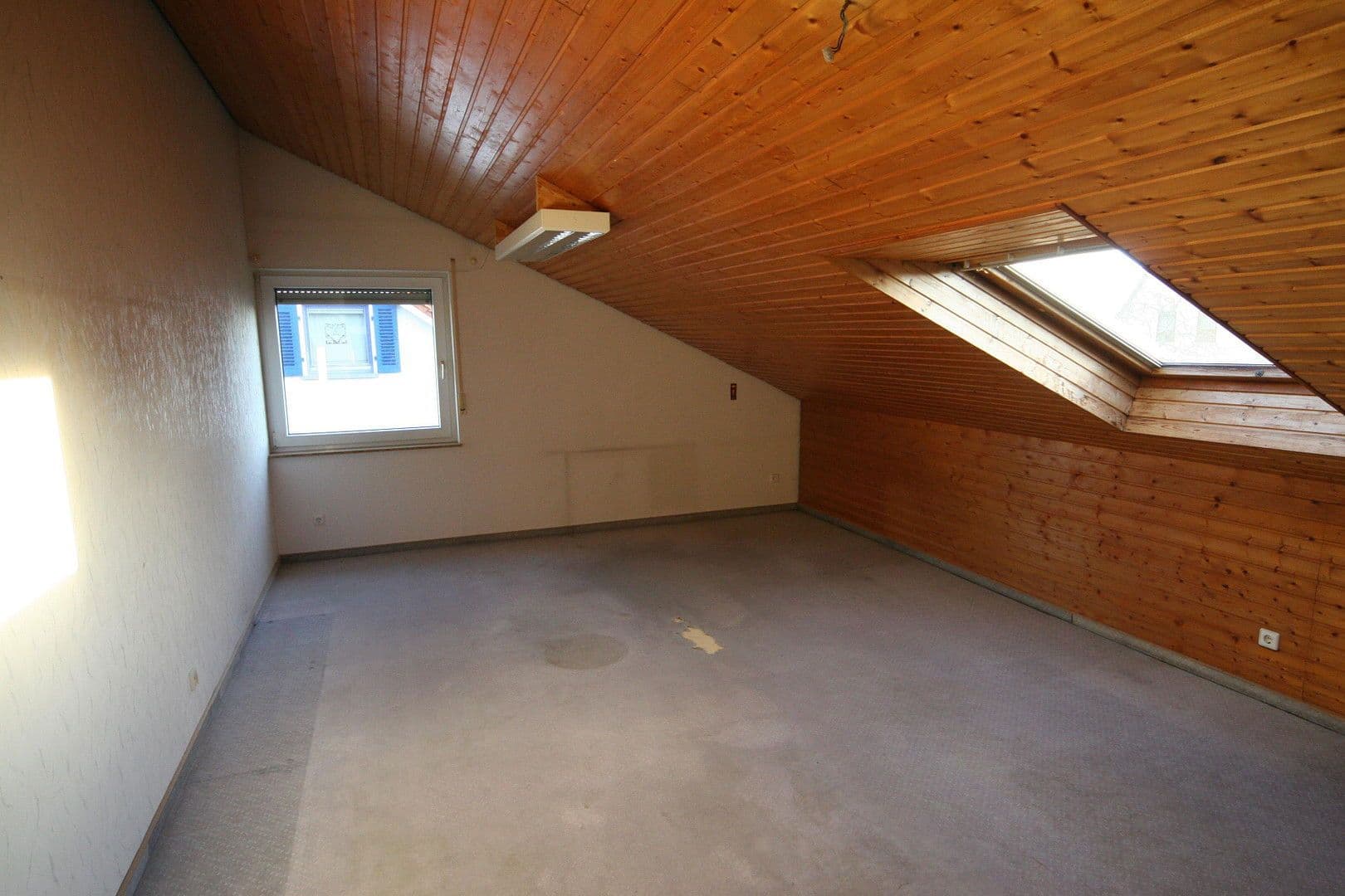 Prodej domu 193 m², pozemek 517 m², Steinenbronn, Bádensko-Württembersko Prodej domu 193 m², pozemek 517 m², Steinenbronn, Bádensko-Württembersko