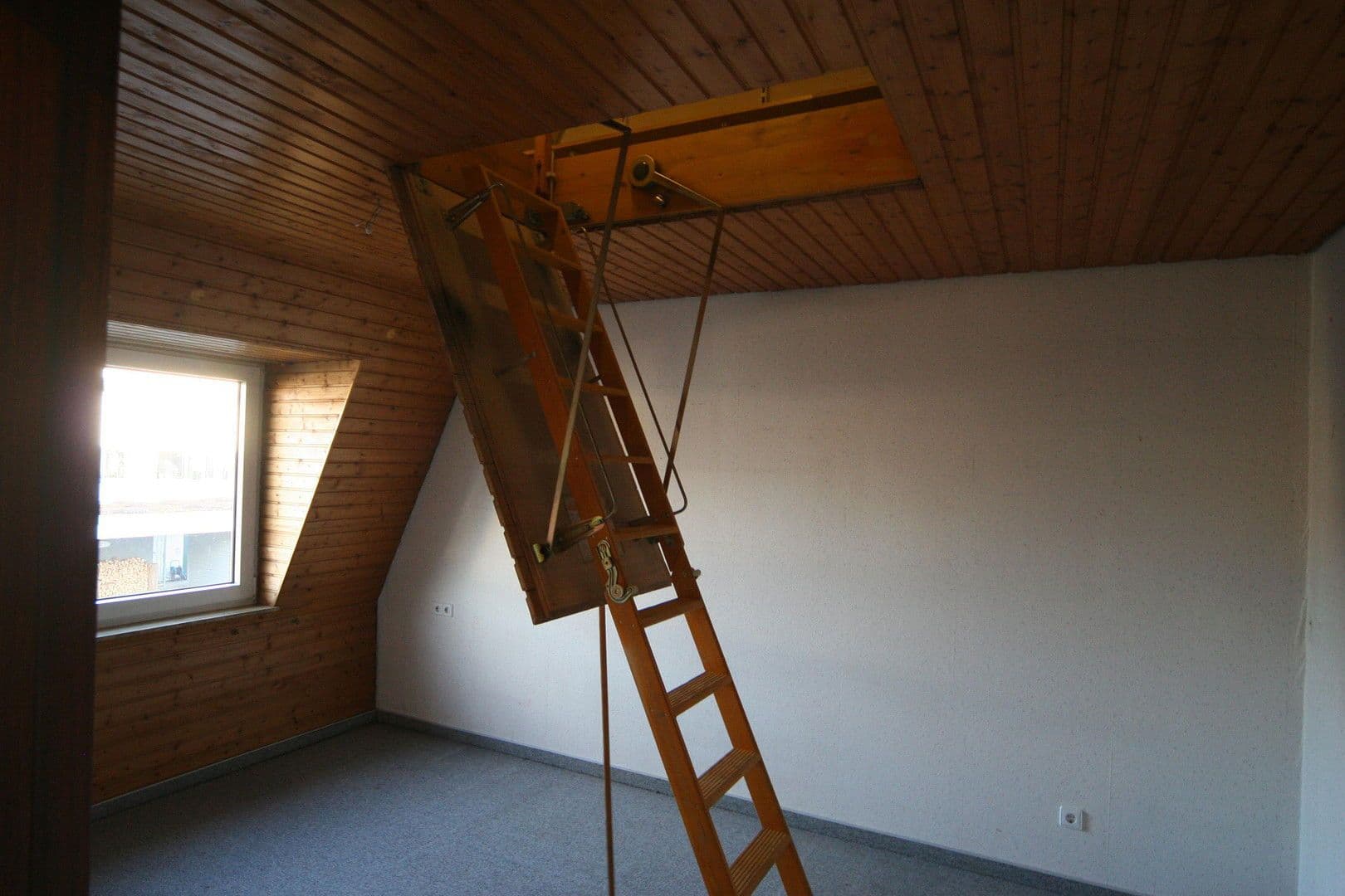 Prodej domu 193 m², pozemek 517 m², Steinenbronn, Bádensko-Württembersko Prodej domu 193 m², pozemek 517 m², Steinenbronn, Bádensko-Württembersko