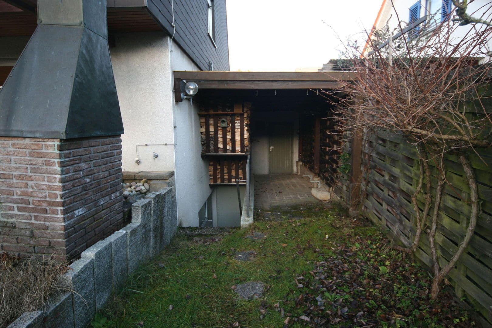 Prodej domu 193 m², pozemek 517 m², Steinenbronn, Bádensko-Württembersko Prodej domu 193 m², pozemek 517 m², Steinenbronn, Bádensko-Württembersko