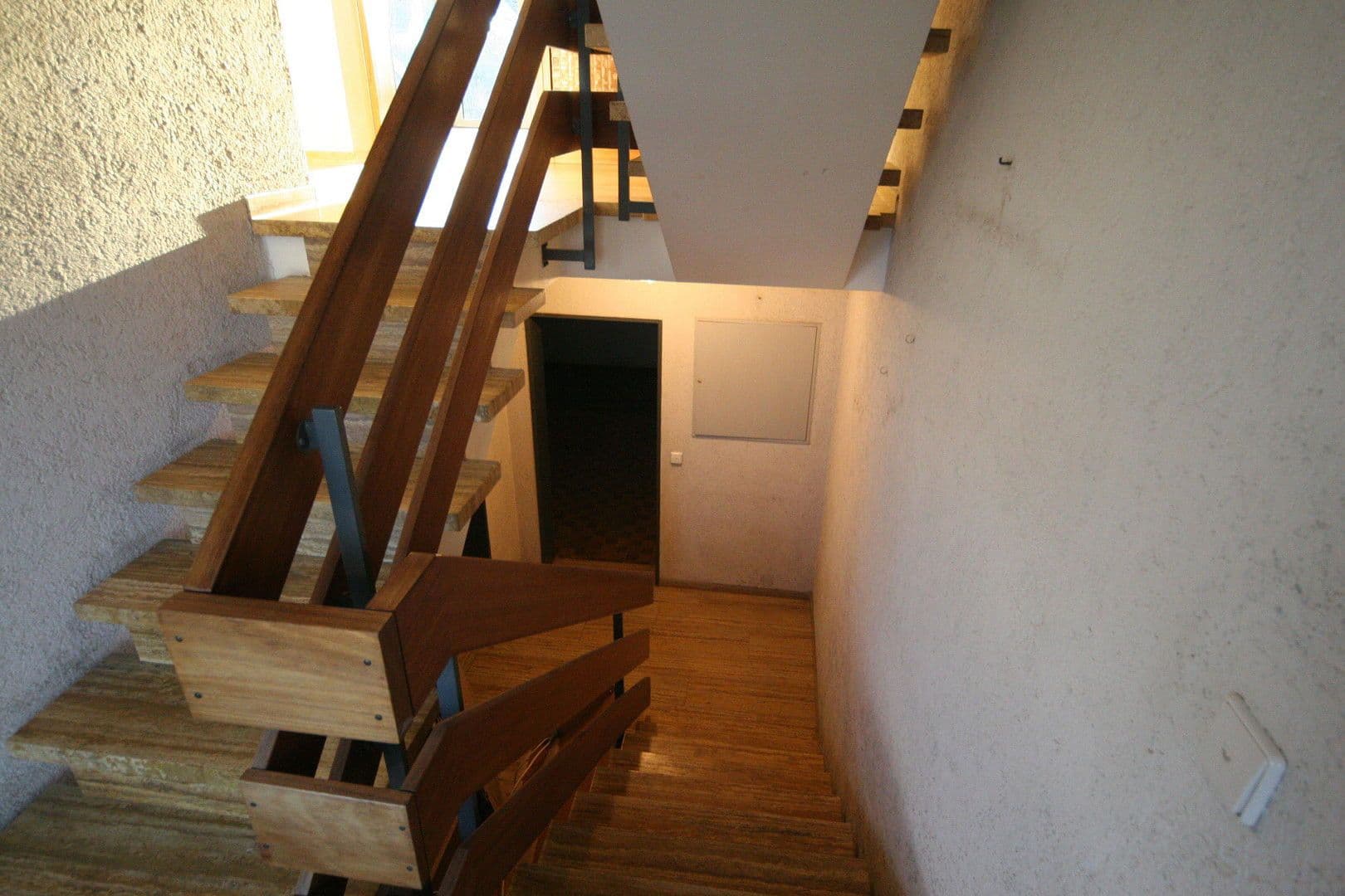 Prodej domu 193 m², pozemek 517 m², Steinenbronn, Bádensko-Württembersko Prodej domu 193 m², pozemek 517 m², Steinenbronn, Bádensko-Württembersko